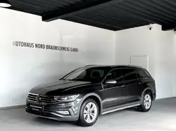 Volkswagen Passat Alltrack 2.0 TDI DSG*Pano*AHK*IQ*