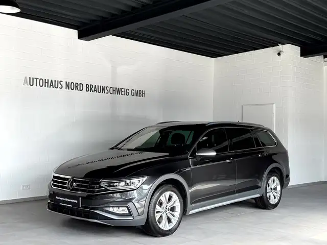 Volkswagen Passat Alltrack 2.0 TDI DSG*Pano*AHK*IQ*