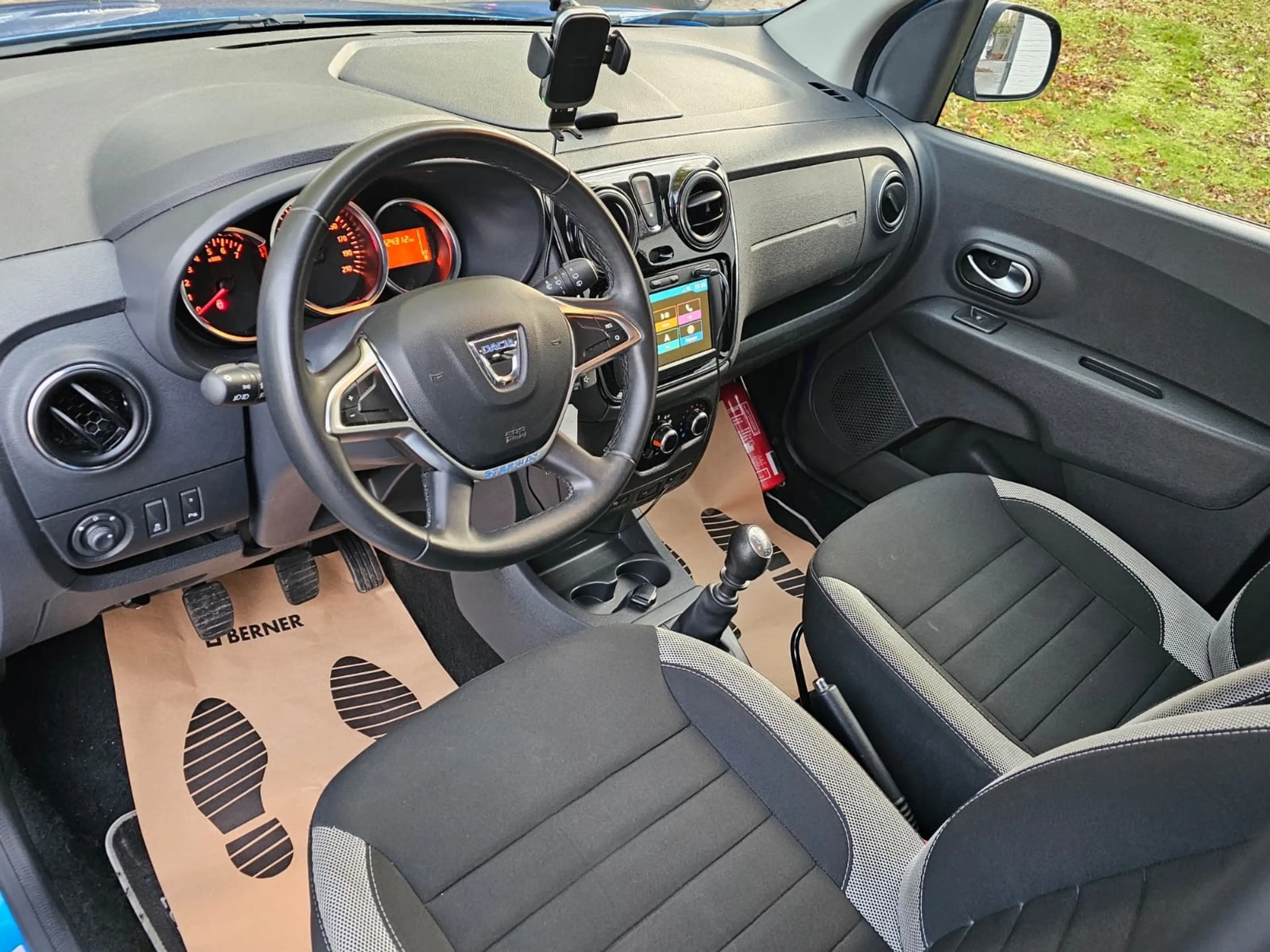 Dacia Lodgy Stepway 1.3 TCe * 7 PLACES * 1 MAIN * AN 2021 * — photo 14
