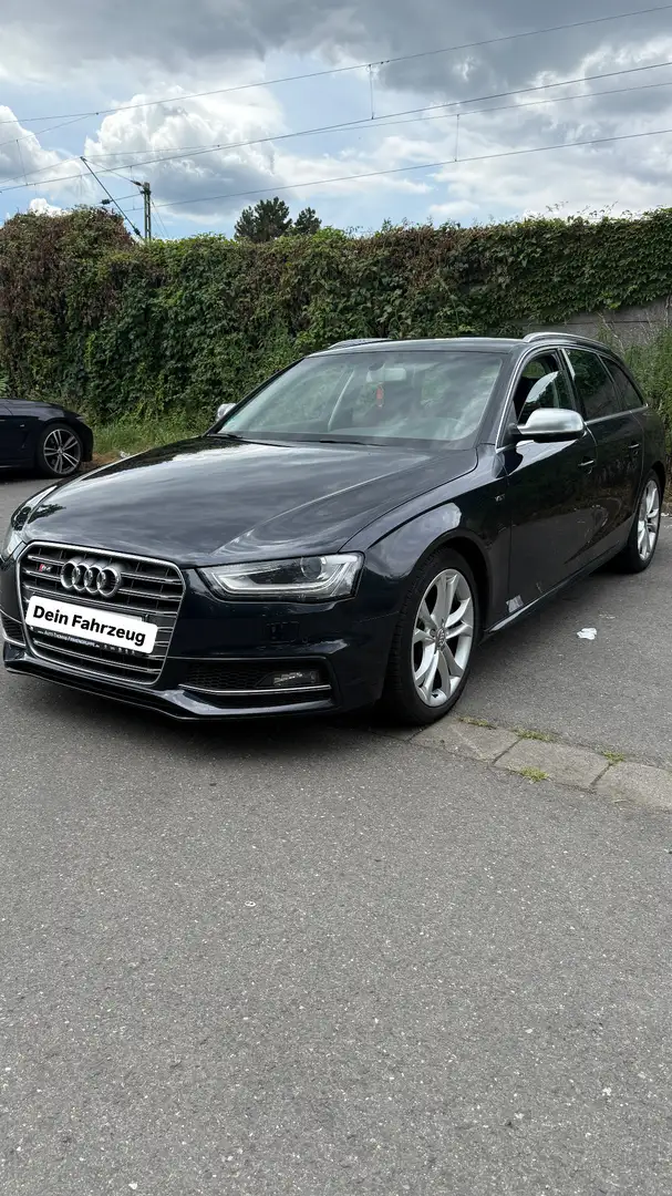 Audi S4 3.0 TFSI quattro Blau - 1