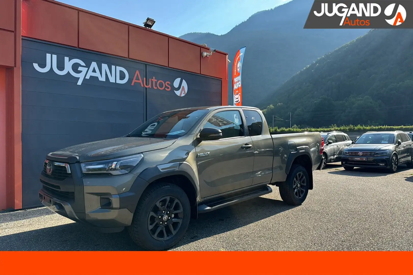 Toyota Hilux X-TRA D-4D 204 INVINCIBLE Brąz - 1