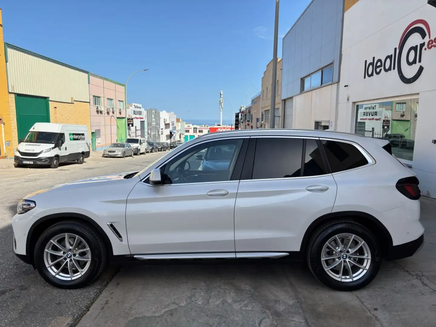 BMW X3 xDrive 20dA xLine Weiß - 2