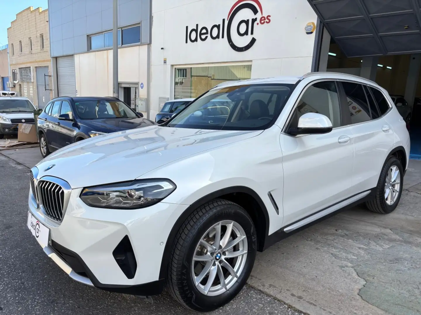 BMW X3 xDrive 20dA xLine Weiß - 1