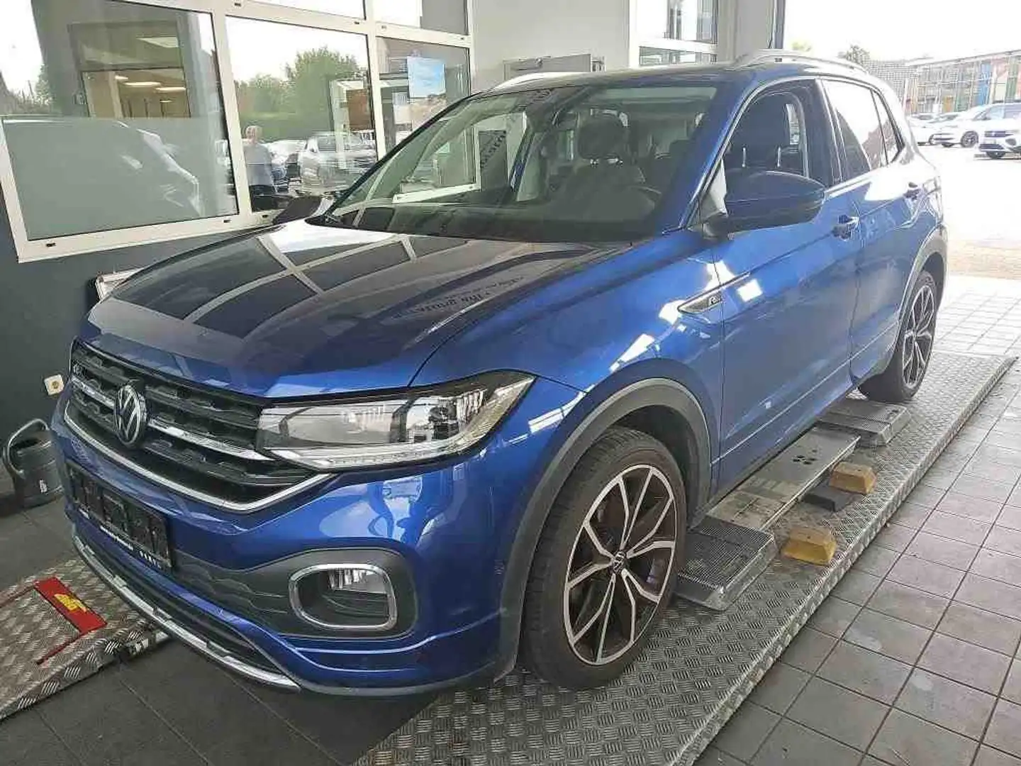 Volkswagen T-Cross 1.0 TSI DSG R-LINE *LED *ACC *18" *RKAM *NAVI SHZ Blau - 2
