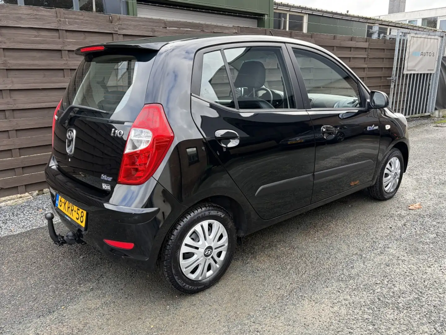 Hyundai i10 1.0 i-Drive Cool / Airco / Trekhaak / NAP Noir - 2