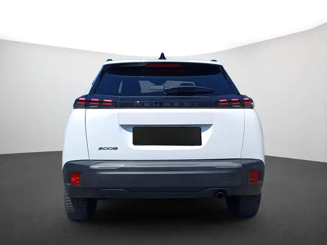 Peugeot 2008 view 3