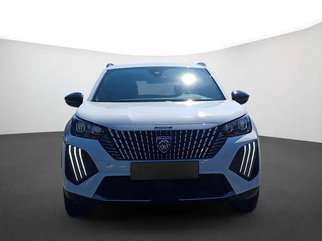 Peugeot 2008 view 2