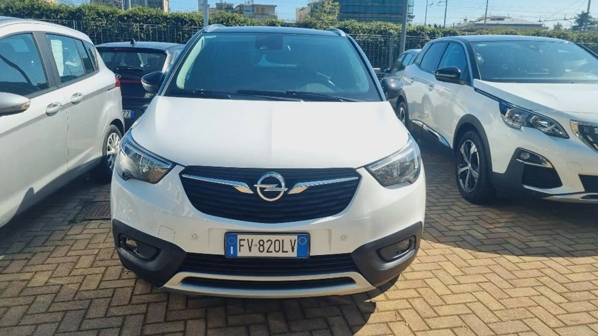 Opel Crossland X 1.5 ECOTEC D 120 CV Start&Stop aut. Innovation Bianco - 1
