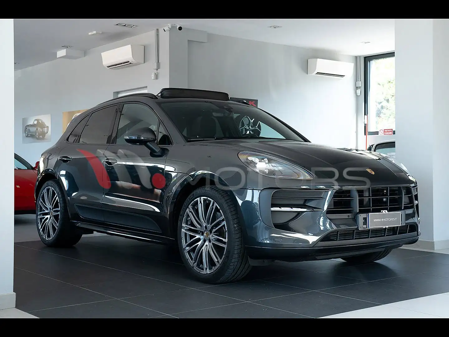Porsche Macan 2.0 245 CV PDK *UNICOPRO. Grau - 1