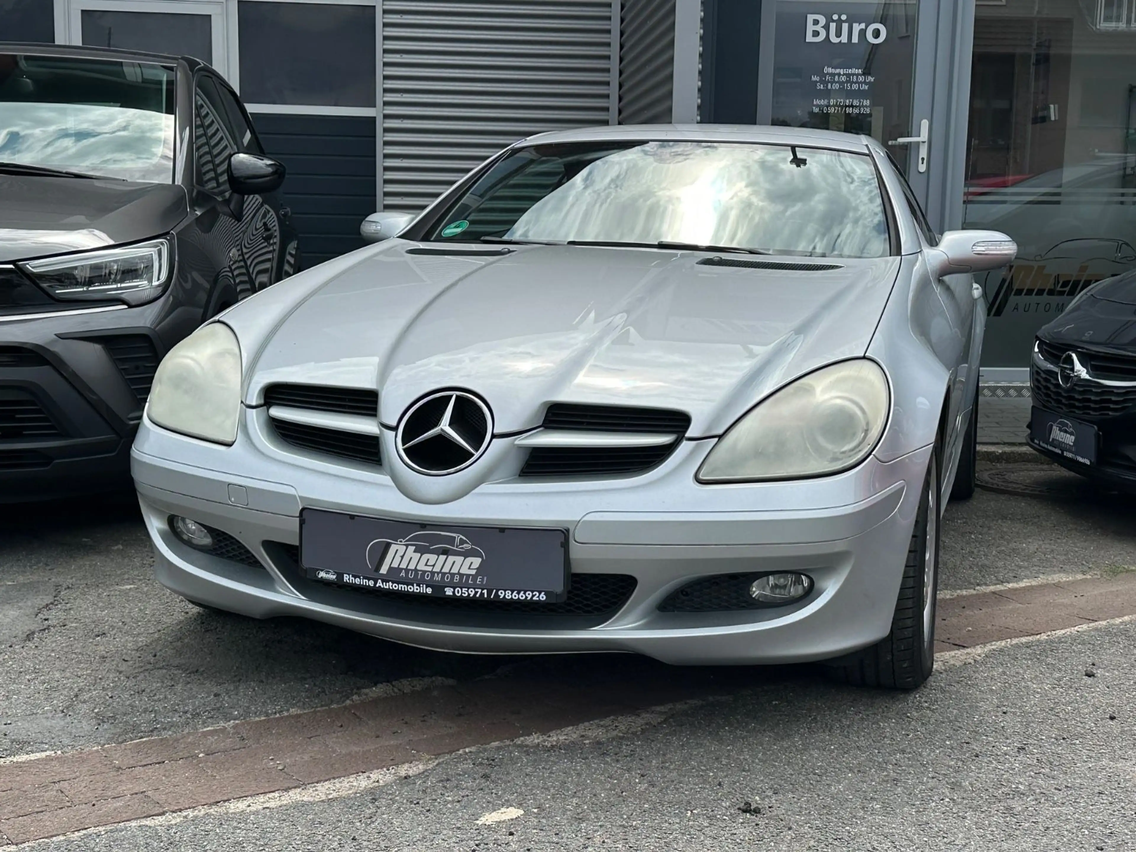 Mercedes-Benz SLK 200 Roadster Kompressor*SHZ*NACKENHEIZUNG*