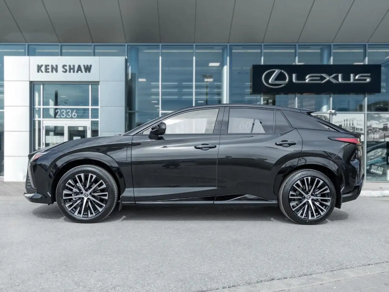 Lexus RZ снимка Lexus RZ
