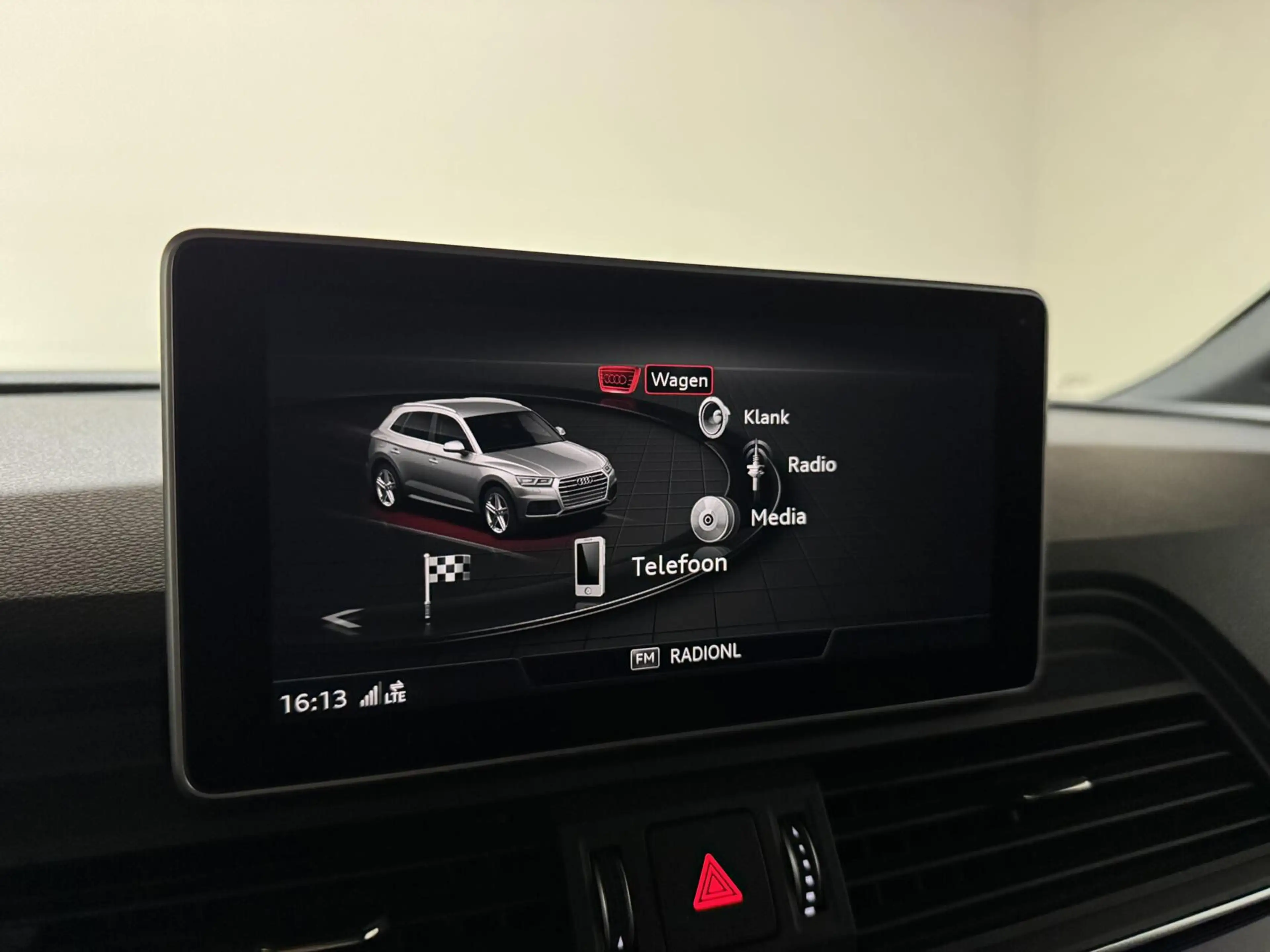 Audi SQ5 3.0 TFSI SQ5 Quattro Pano RS-Seat Luchtvering B&O — photo 41