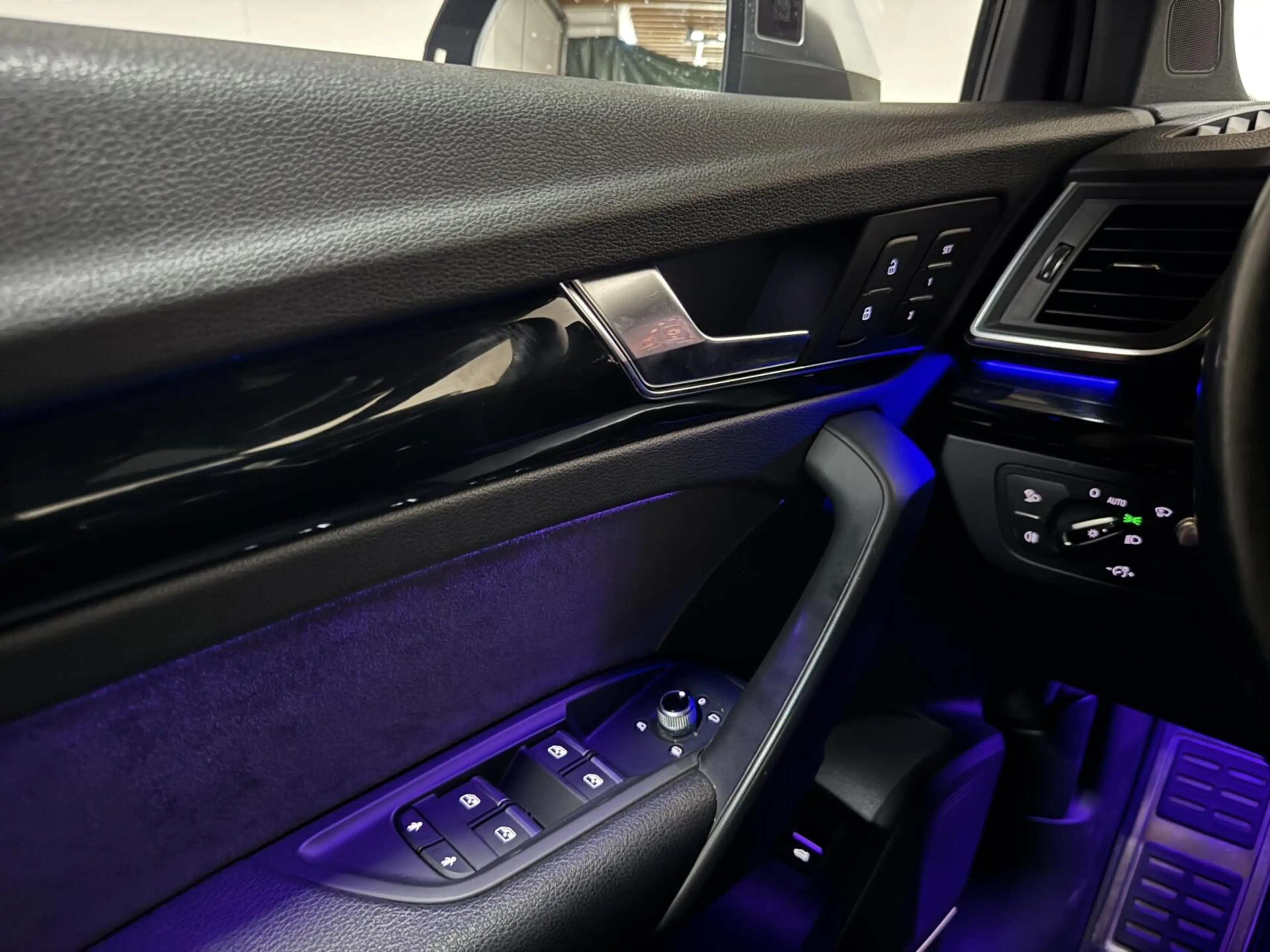 Audi SQ5 3.0 TFSI SQ5 Quattro Pano RS-Seat Luchtvering B&O — photo 29