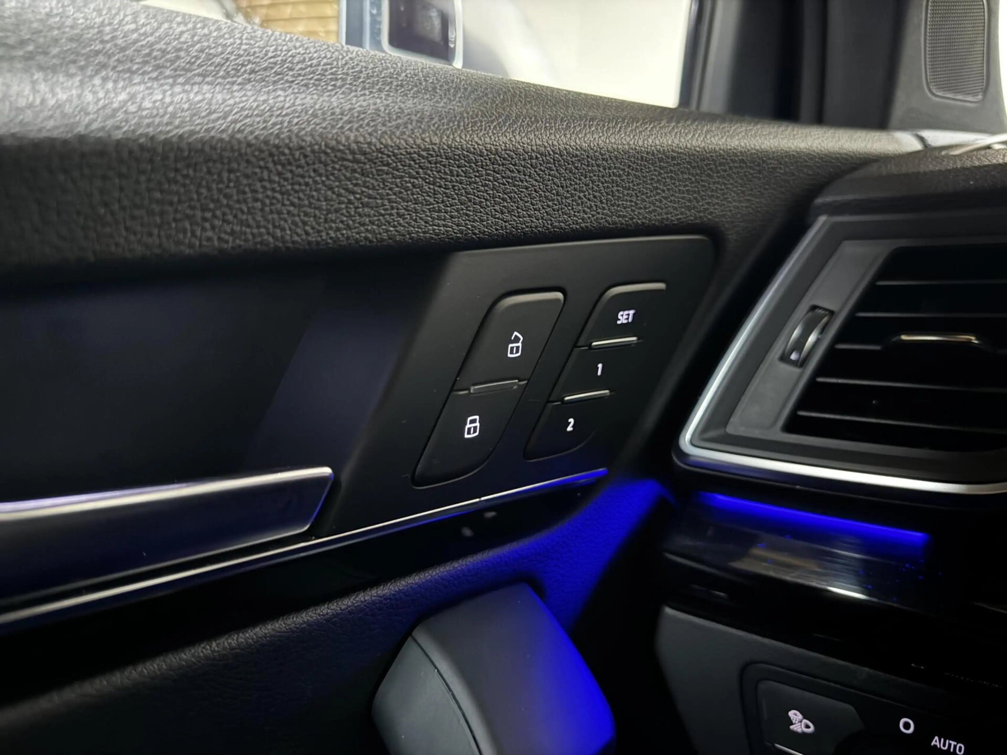 Audi SQ5 3.0 TFSI SQ5 Quattro Pano RS-Seat Luchtvering B&O — photo 30