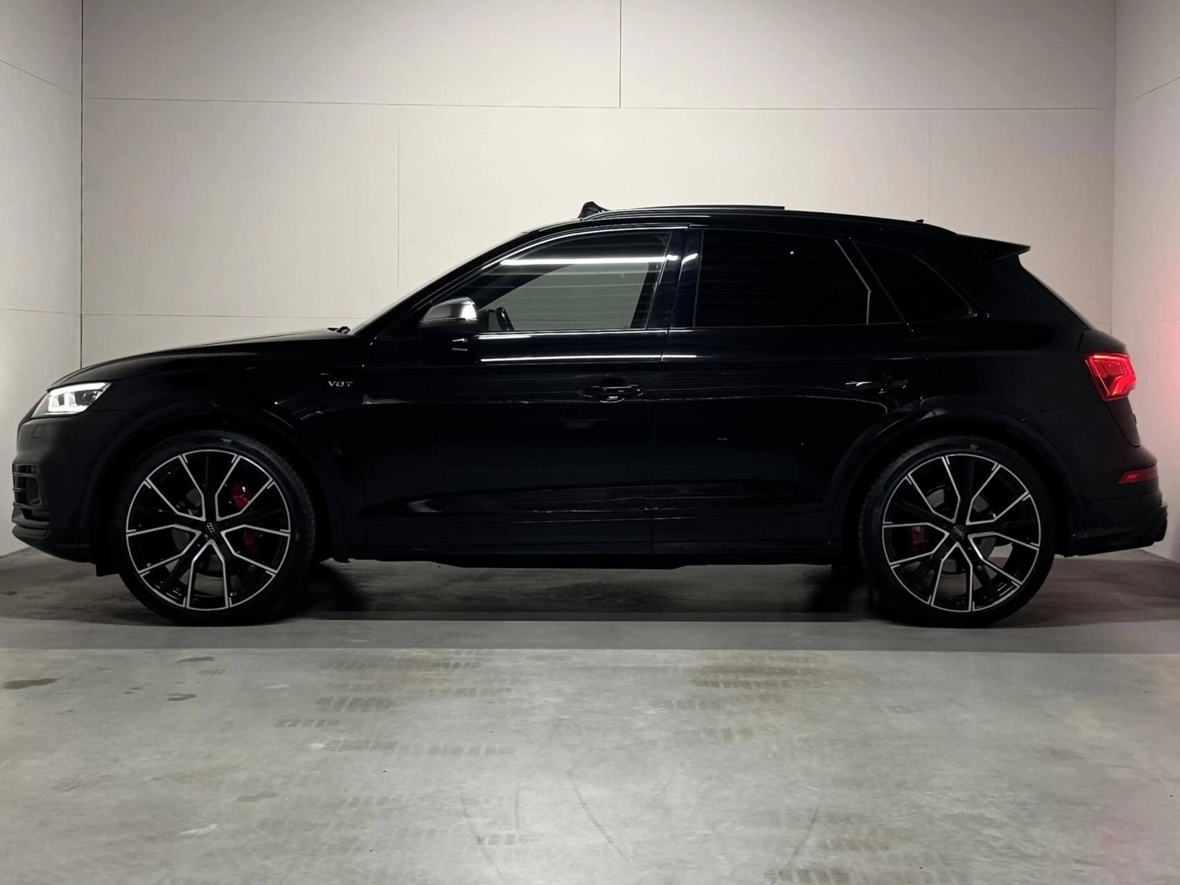 Audi SQ5 3.0 TFSI SQ5 Quattro Pano RS-Seat Luchtvering B&O — photo 9