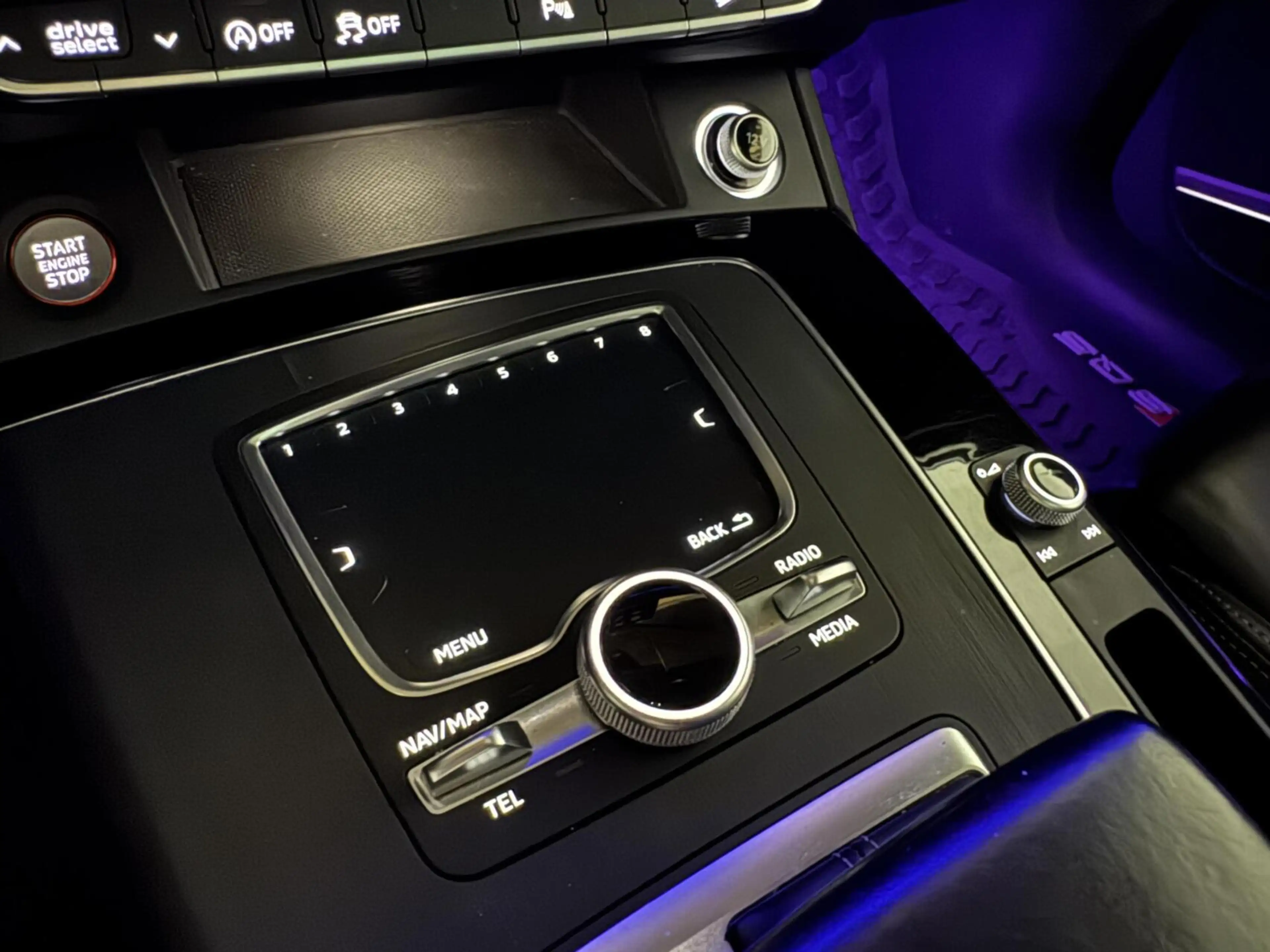 Audi SQ5 3.0 TFSI SQ5 Quattro Pano RS-Seat Luchtvering B&O — photo 49