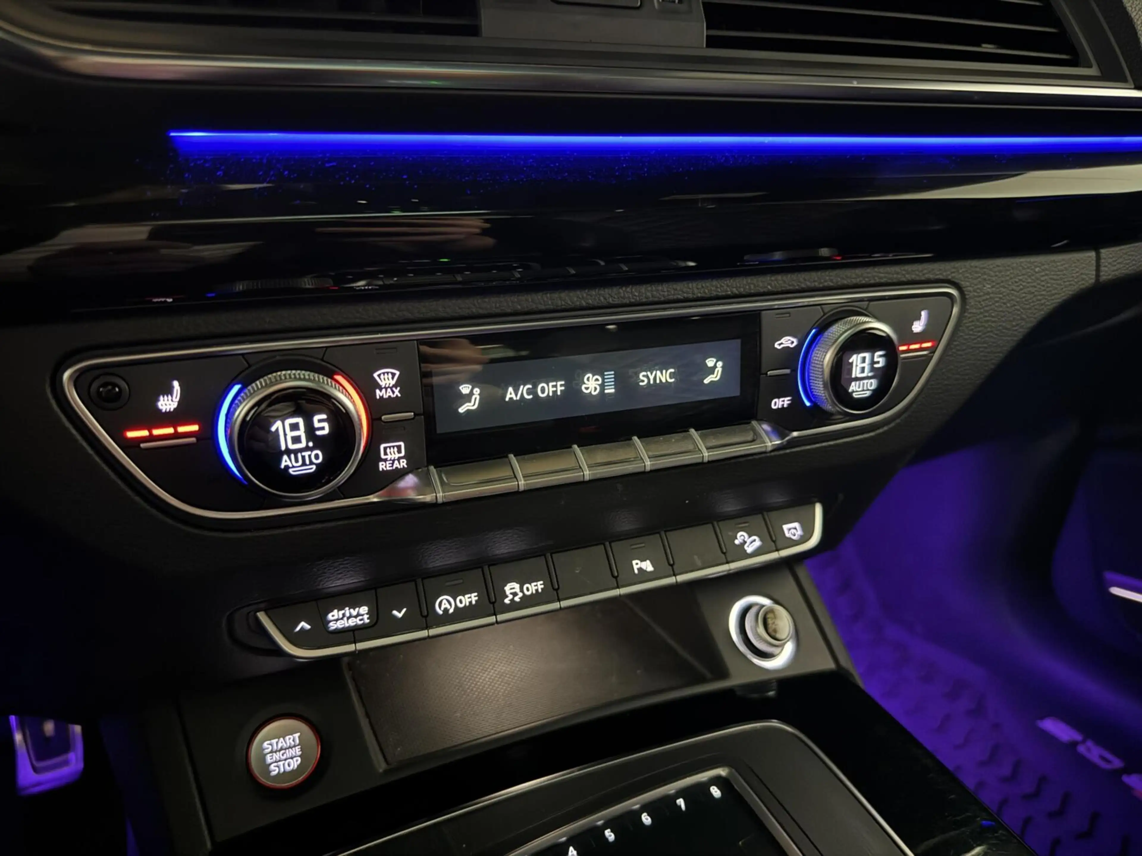Audi SQ5 3.0 TFSI SQ5 Quattro Pano RS-Seat Luchtvering B&O — photo 45