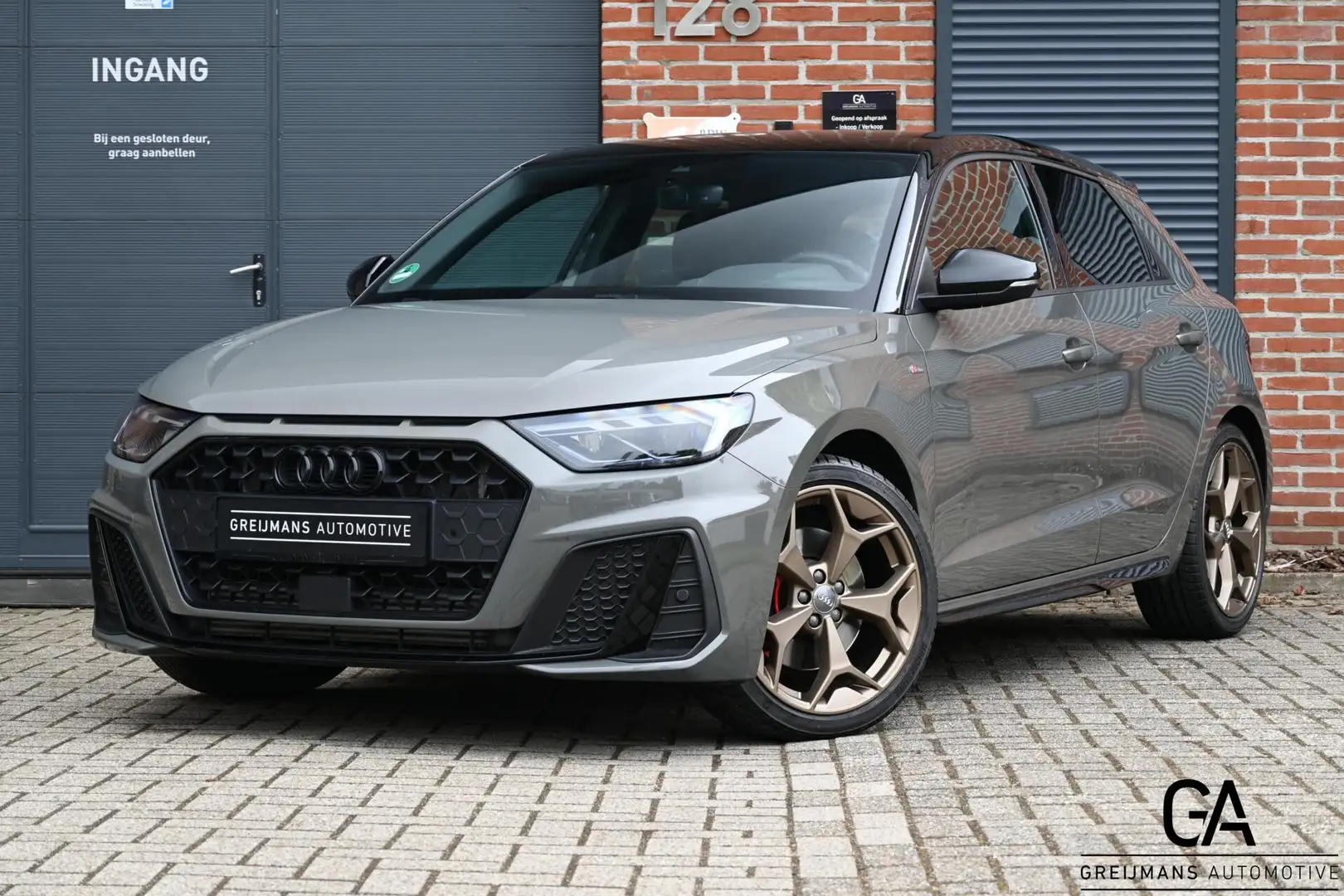 Audi A1 Sportback 40TFS |S-Line|Unieke kleur|Keyless|18''| Gris - 1
