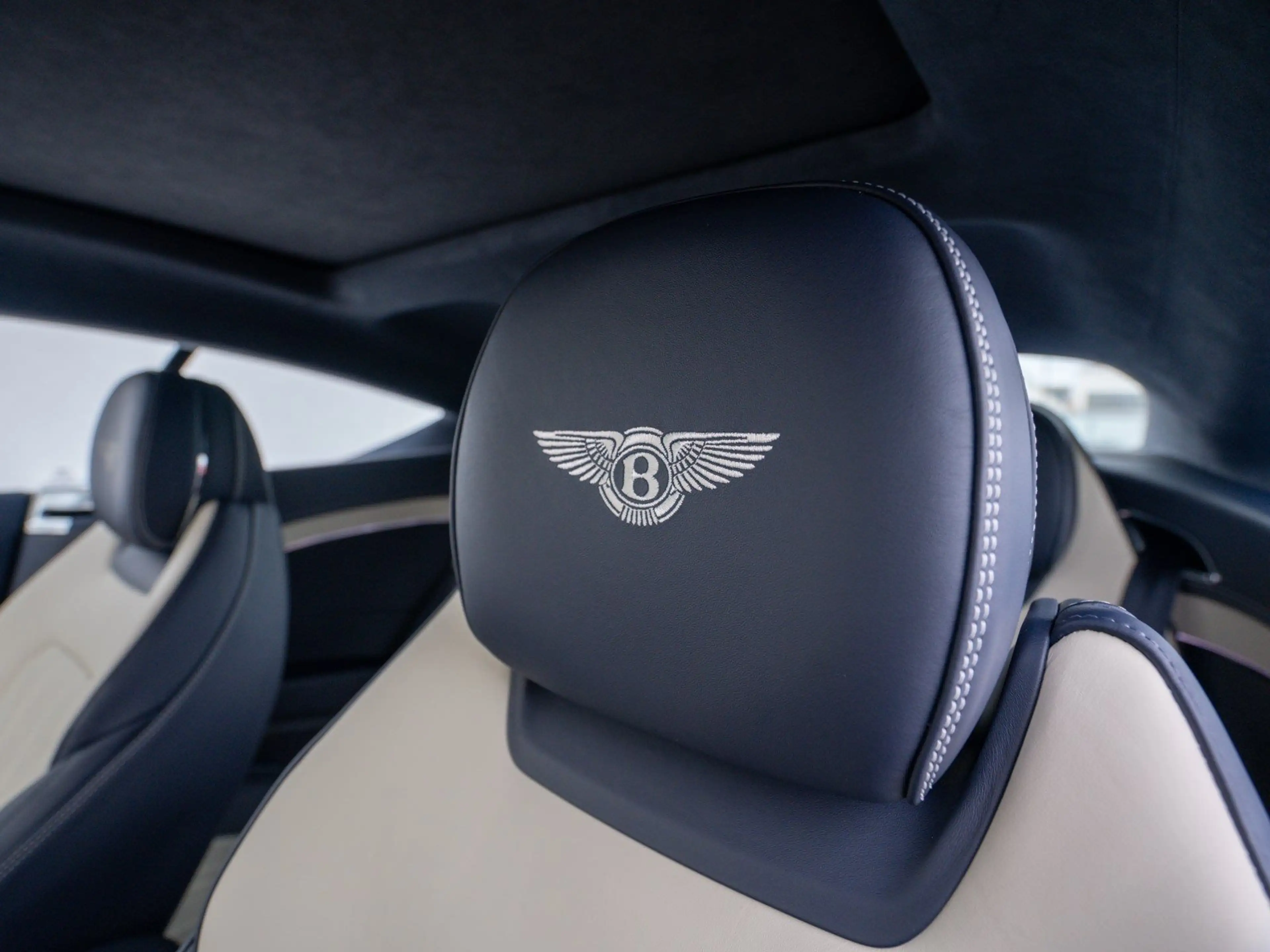 Bentley Continental GT Naim & Akrapovic Titan Abgasanlage — photo 15