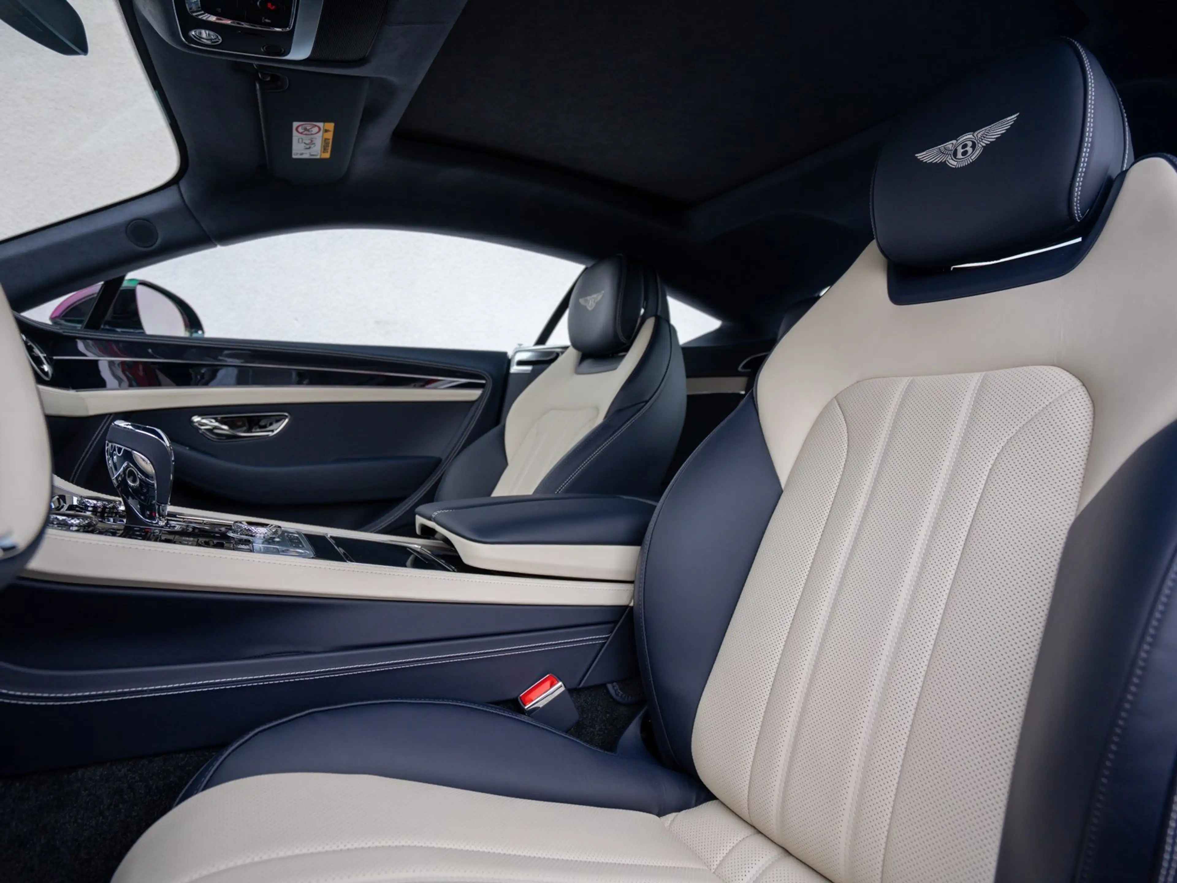 Bentley Continental GT Naim & Akrapovic Titan Abgasanlage — photo 13