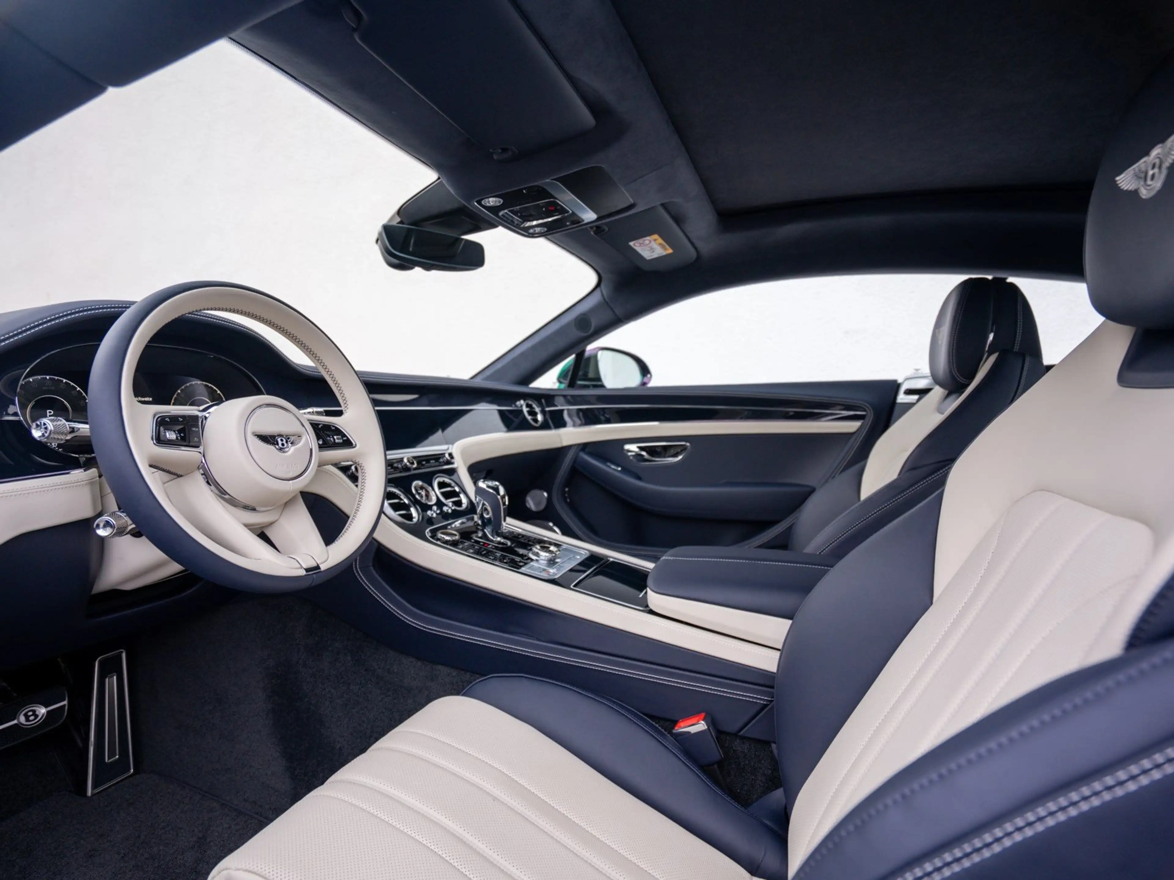 Bentley Continental GT Naim & Akrapovic Titan Abgasanlage — photo 11