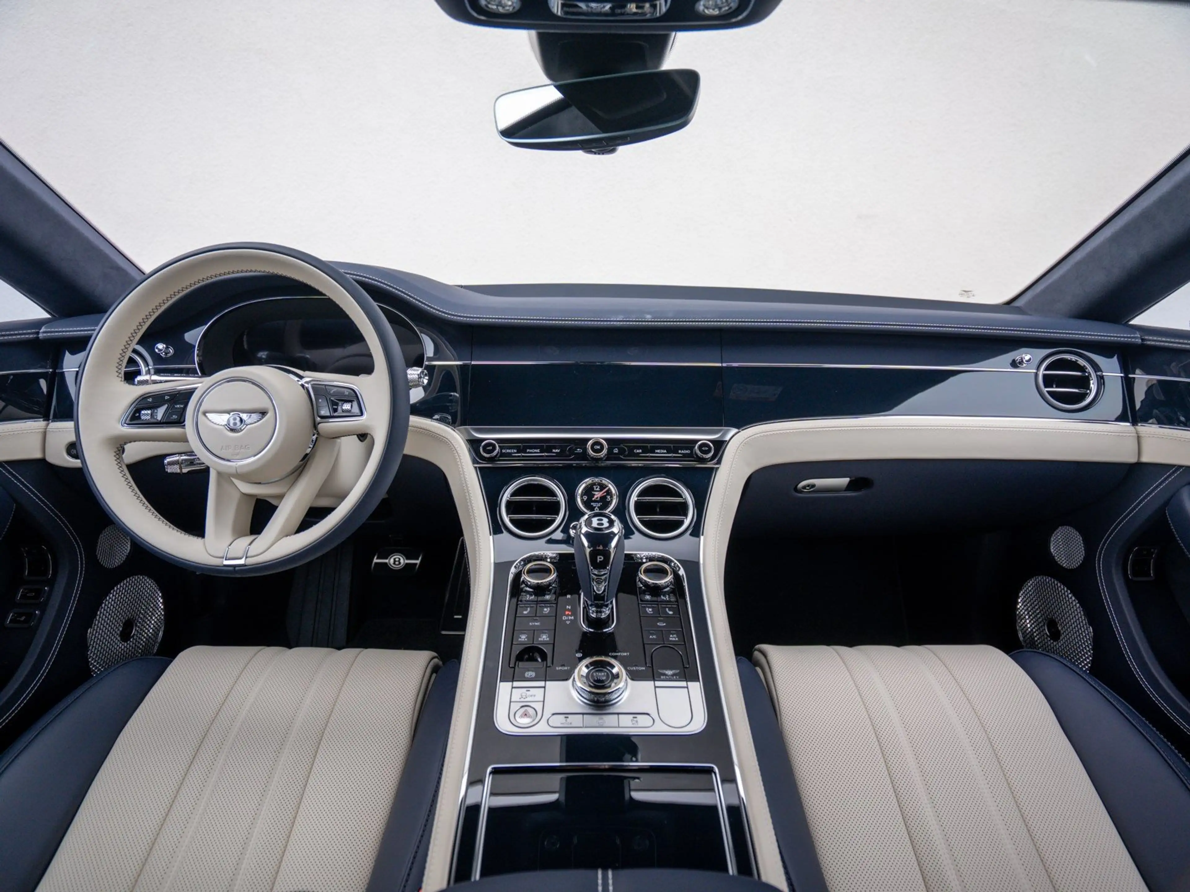 Bentley Continental GT Naim & Akrapovic Titan Abgasanlage — photo 9