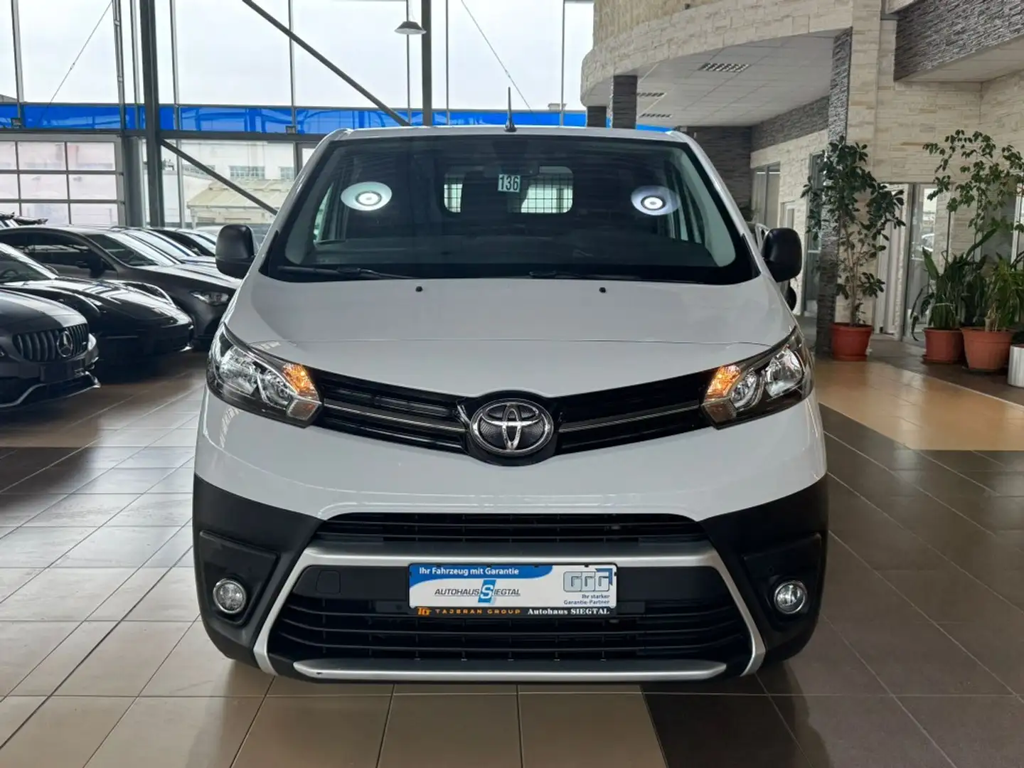Toyota Proace L1 Kasten Meister 3-Sitzer Navi PDC BLIS Weiß - 2