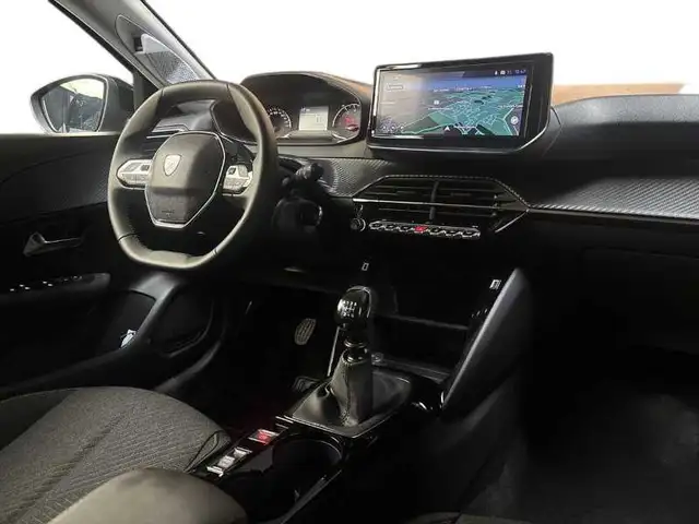 Peugeot 208 view 15