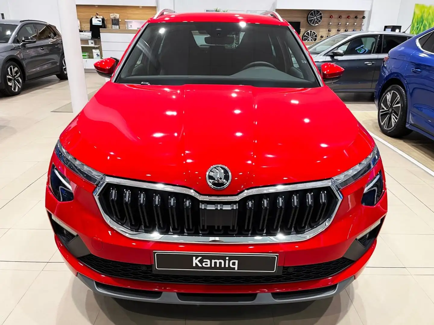 Skoda Kamiq 1.0 TSI Plus 85kW Rojo - 2