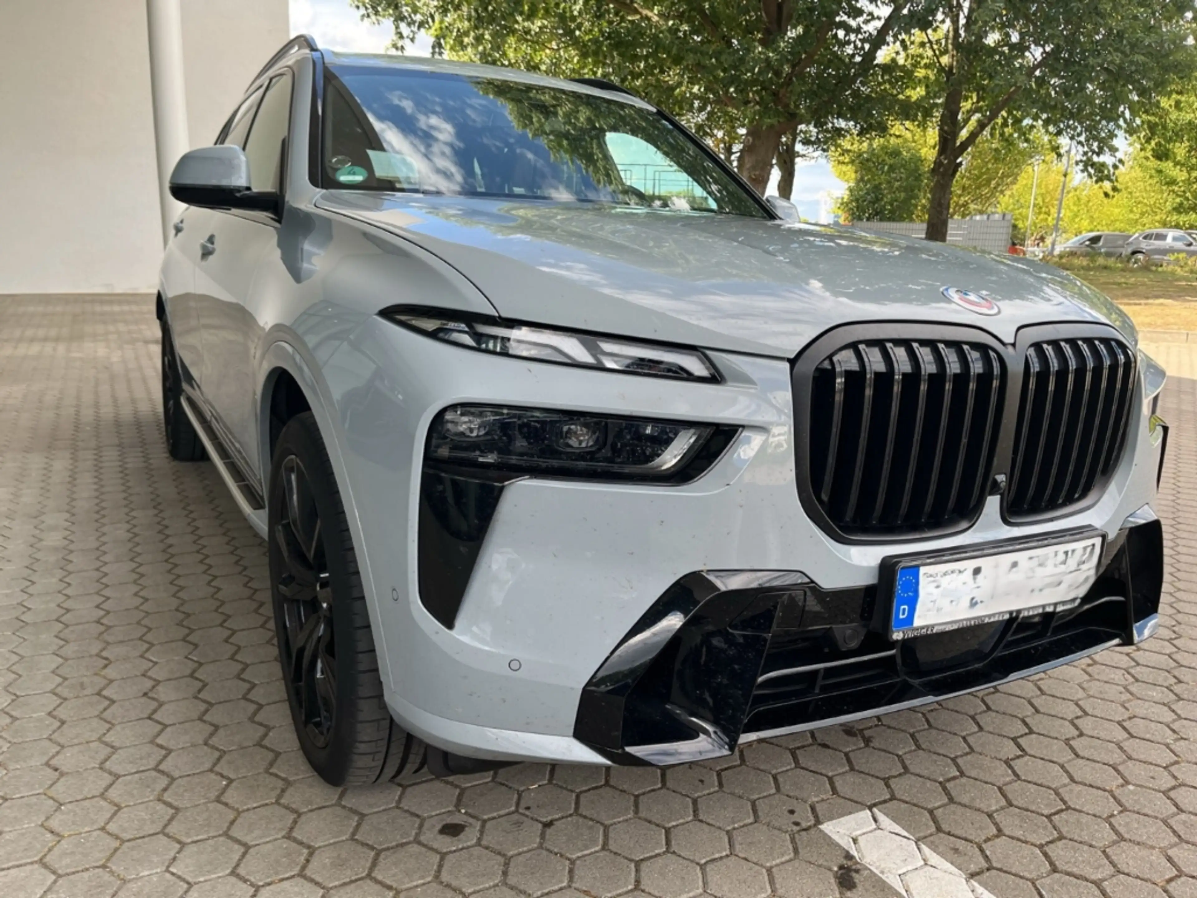 BMW X7 xDrive 40i M Sport Pro/StandHZG/AHK/Panorama — photo 6