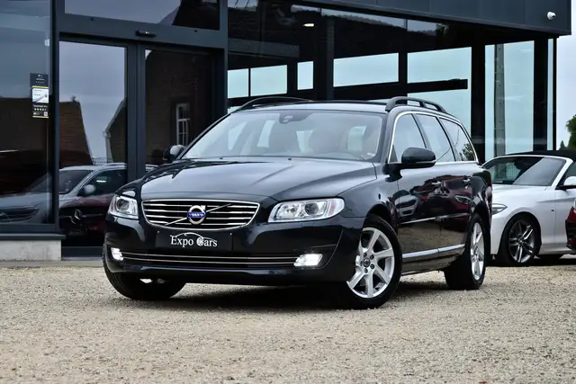 Volvo V70 V70 2.0 T5  Geartronic*GPS*LEDER*PDC*CRUISE*TREKHAAK*CARPASS*1°HAND*