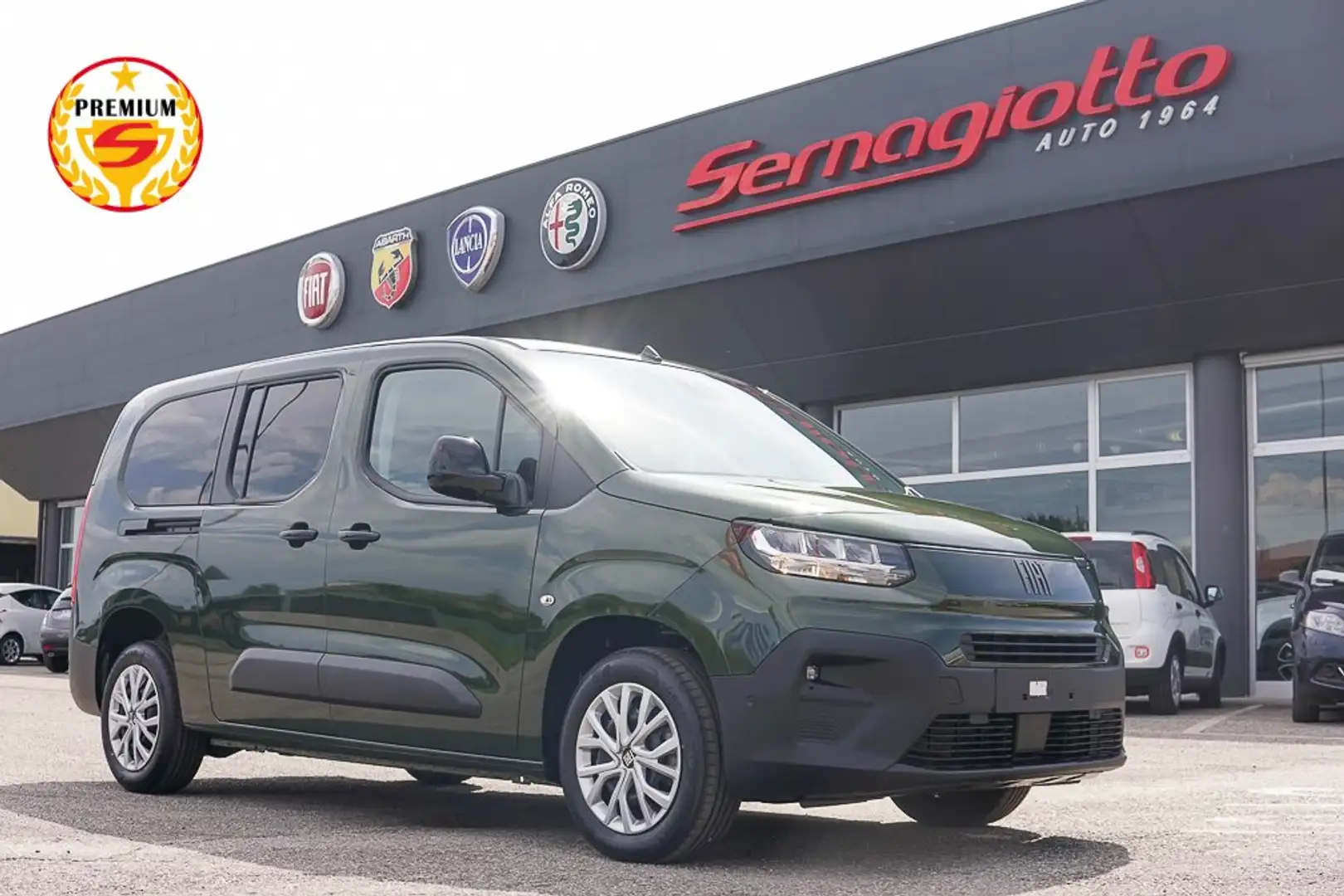 Fiat Doblo MAXI 1.5 130cv Auto 5POSTI | PACK TECH & COMFORT | Verde - 1