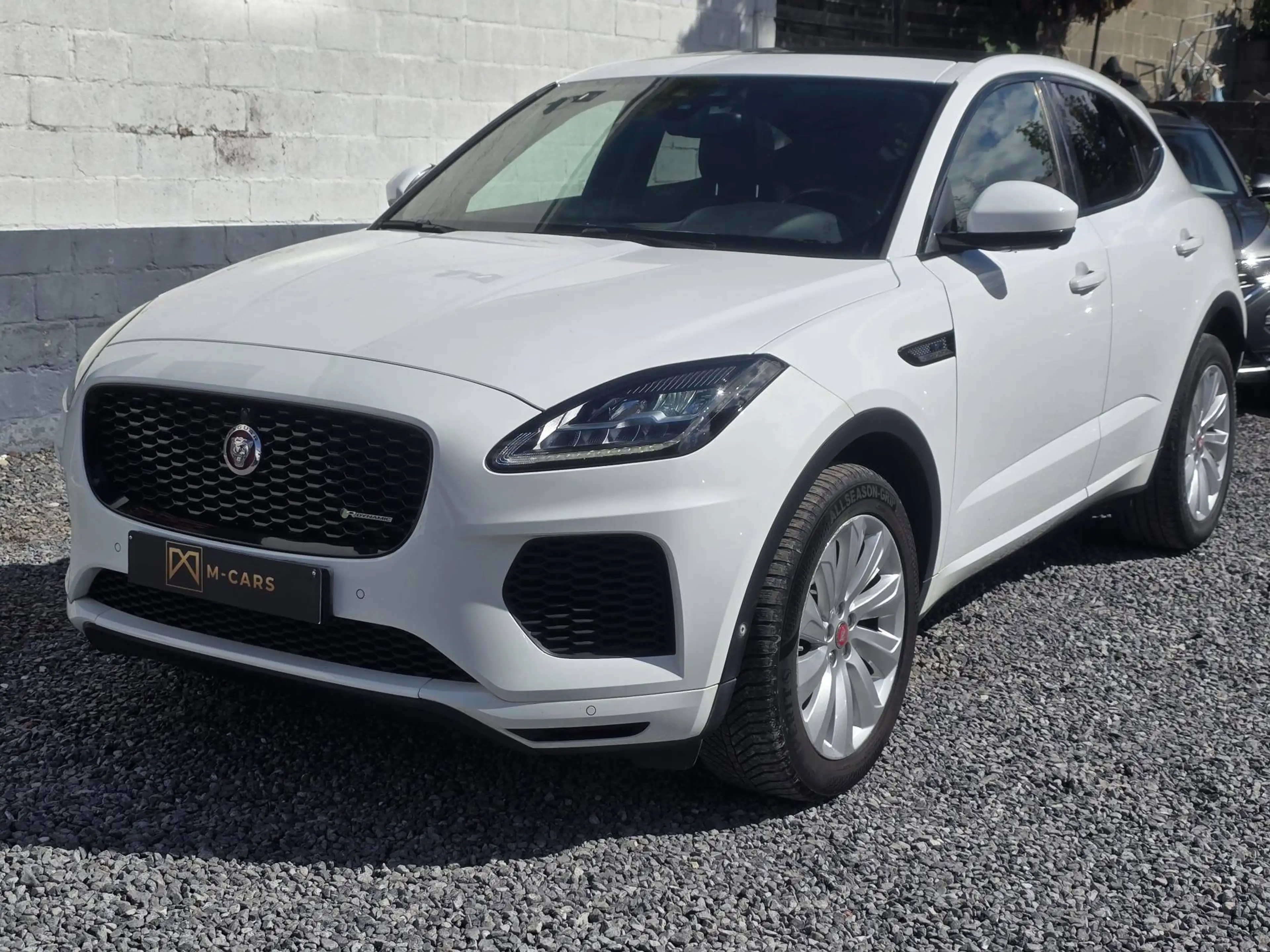 Jaguar E-Pace R-DYNAMIC * PANO * MERIDIAN — photo 6