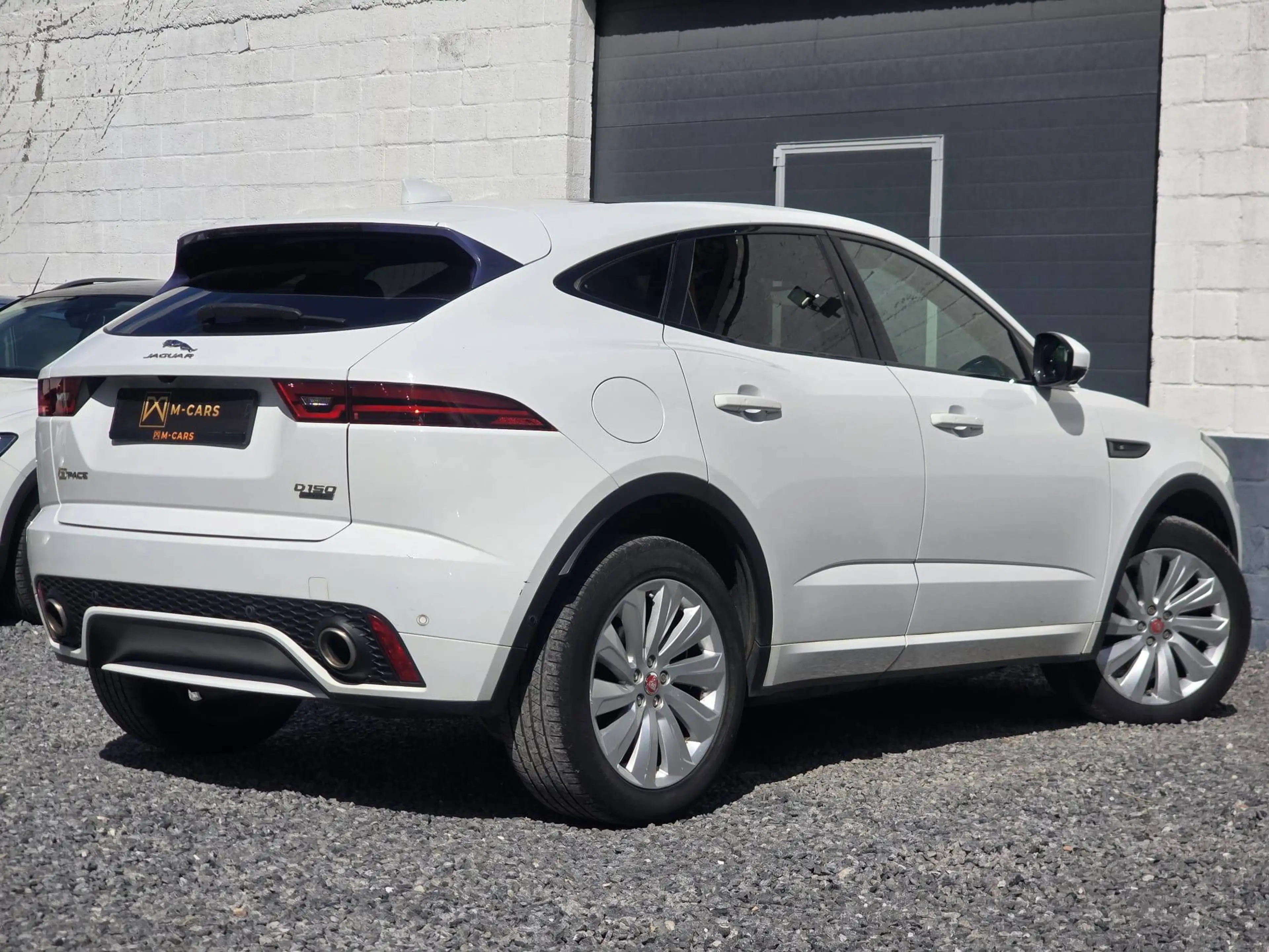 Jaguar E-Pace R-DYNAMIC * PANO * MERIDIAN — photo 3