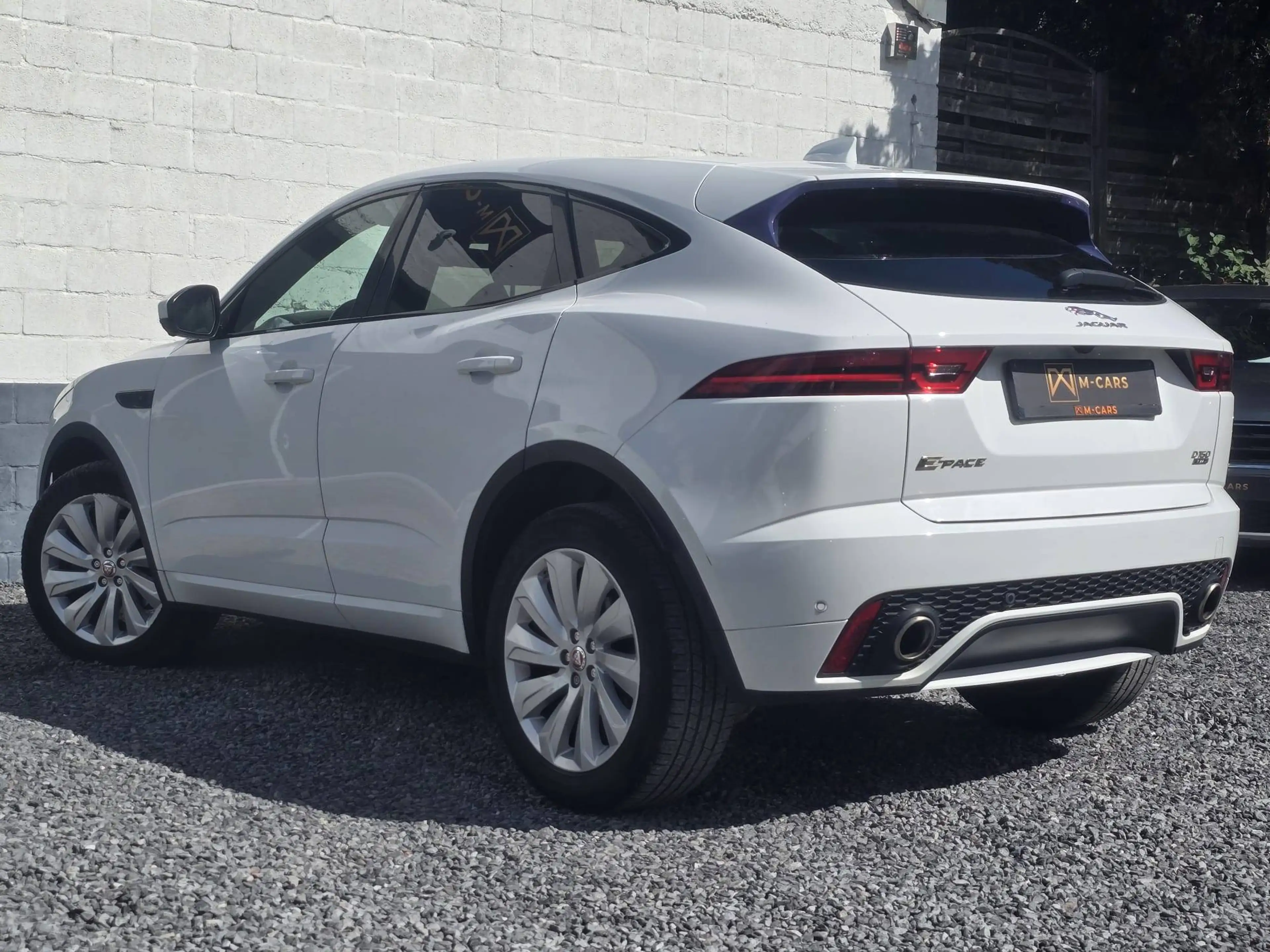 Jaguar E-Pace R-DYNAMIC * PANO * MERIDIAN — photo 4