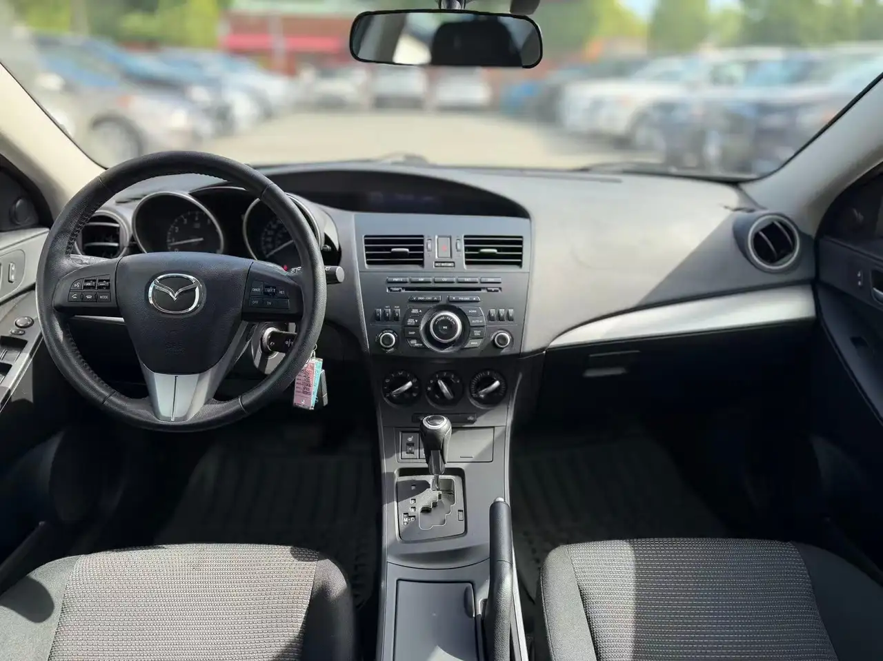 Mazda 3 photo Mazda 3