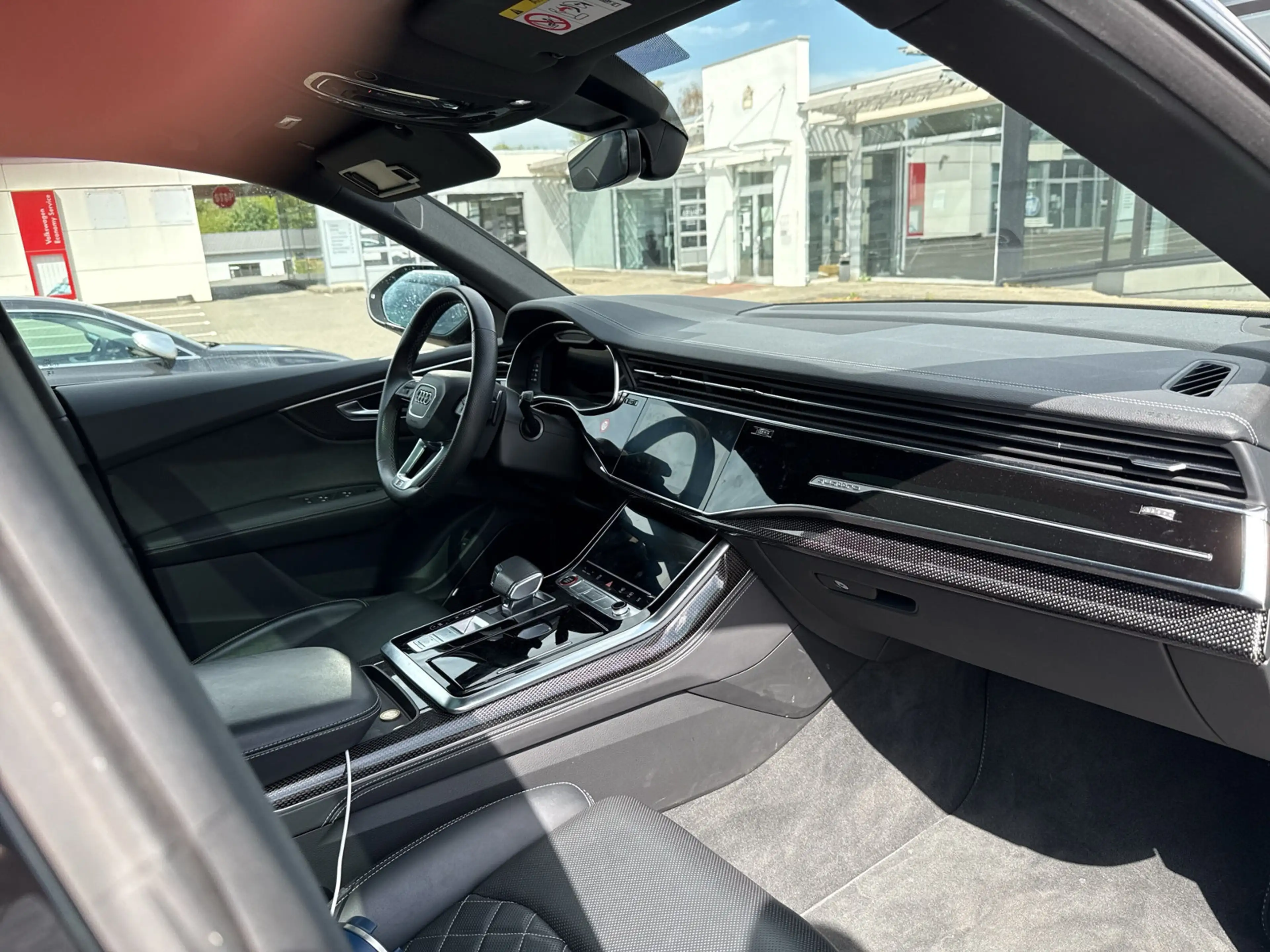 Audi SQ8 TFSI V8 MATRIX PANO B&O STANDHZG AHK 23" — photo 13