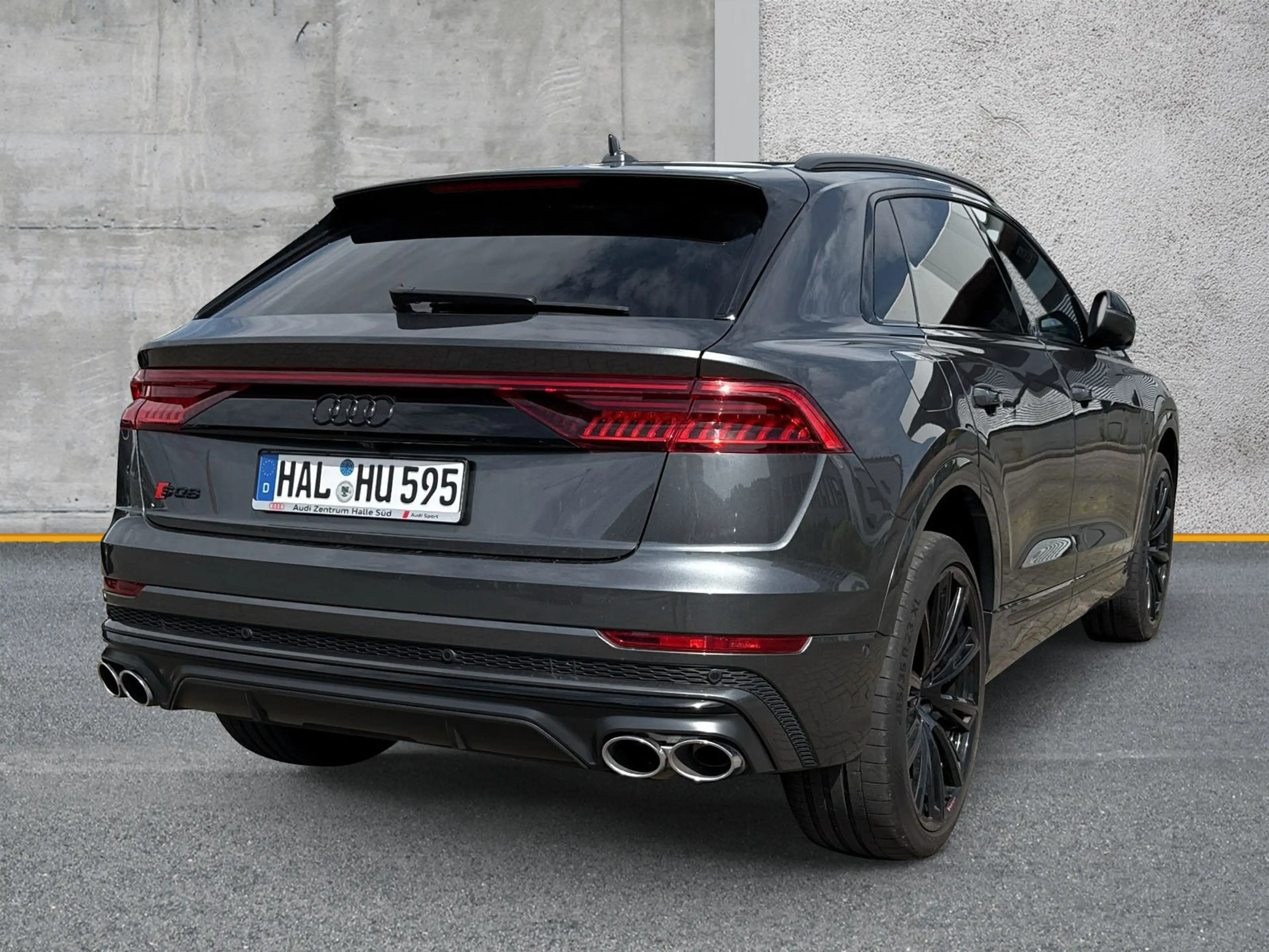 Audi SQ8 TFSI V8 MATRIX PANO B&O STANDHZG AHK 23" — photo 3