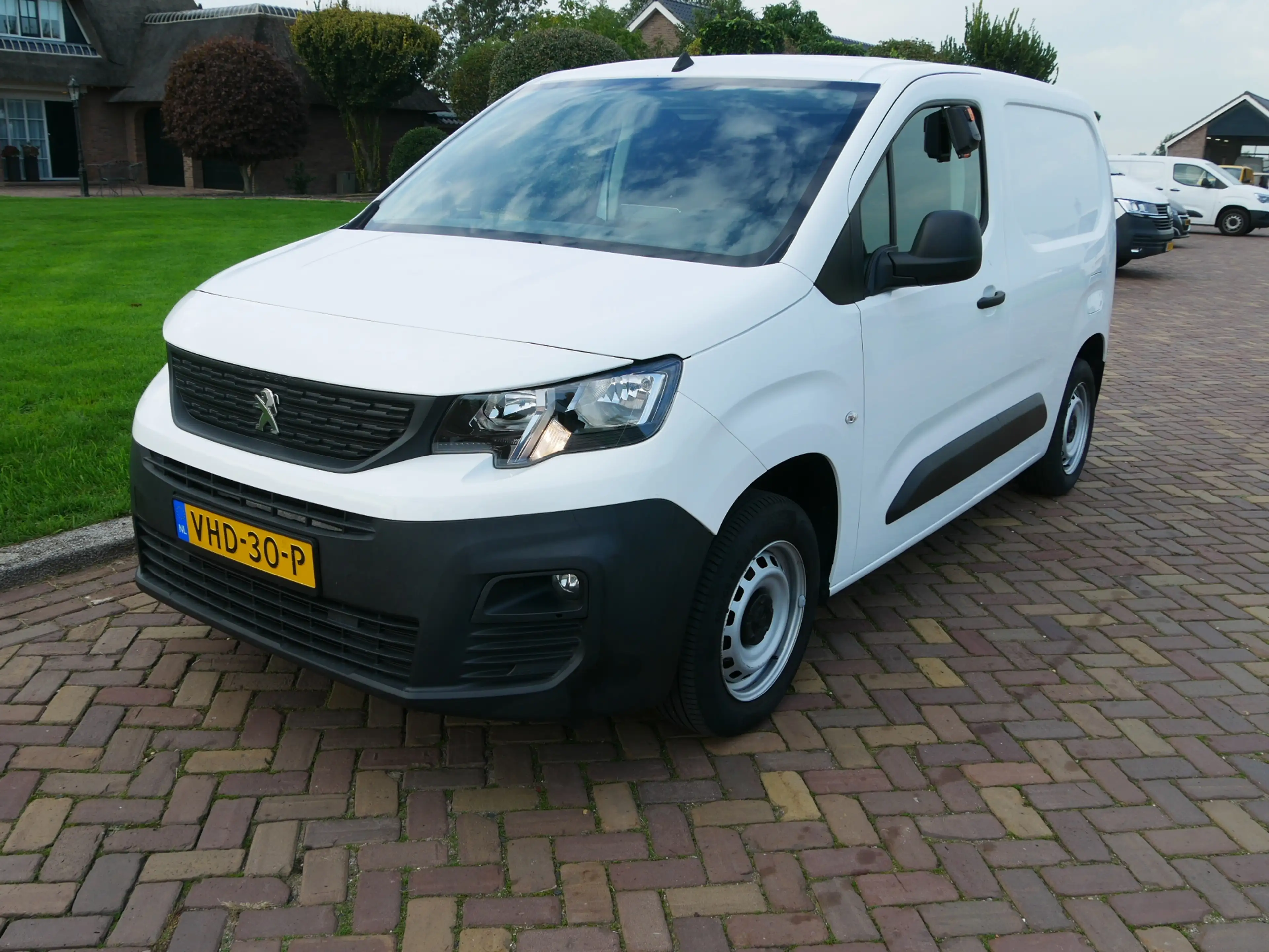 Peugeot Partner 1.5 BlueHDI Premium 73kW| AC | 5999 EX BTW — photo 4