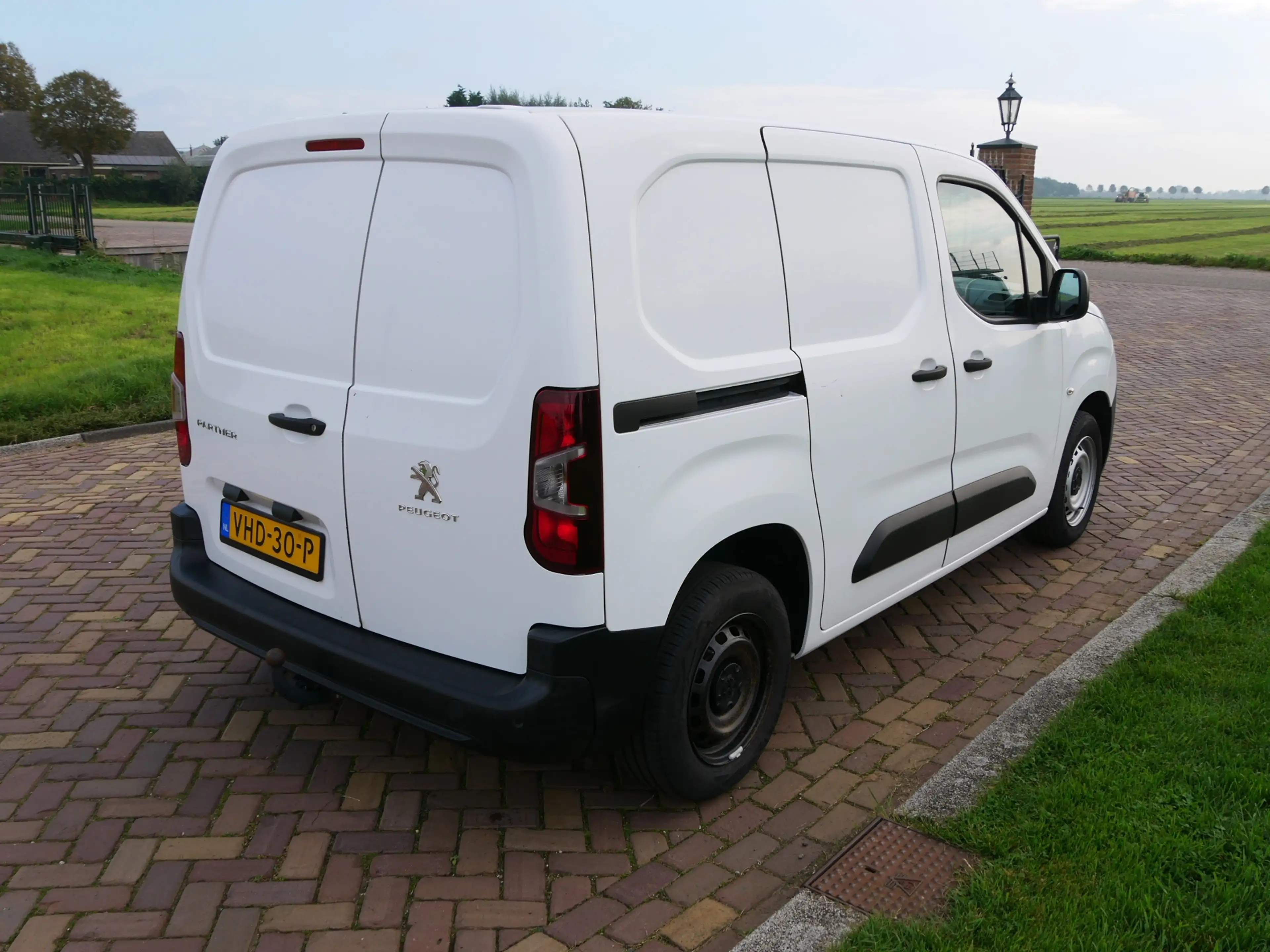 Peugeot Partner 1.5 BlueHDI Premium 73kW| AC | 5999 EX BTW — photo 7