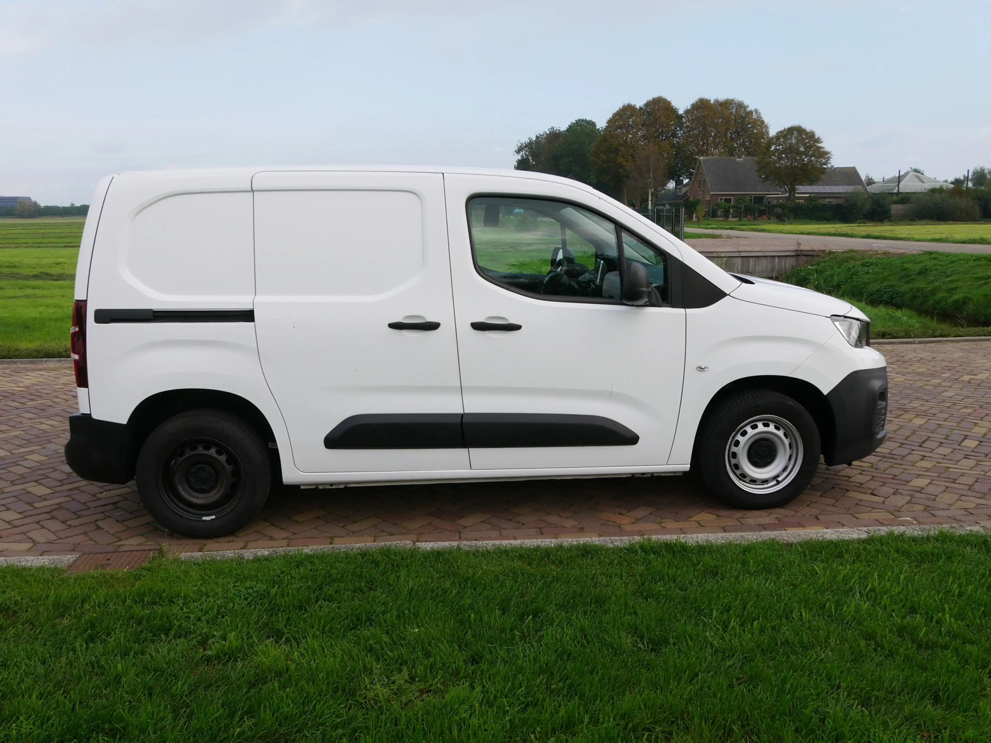 Peugeot Partner 1.5 BlueHDI Premium 73kW| AC | 5999 EX BTW — photo 6