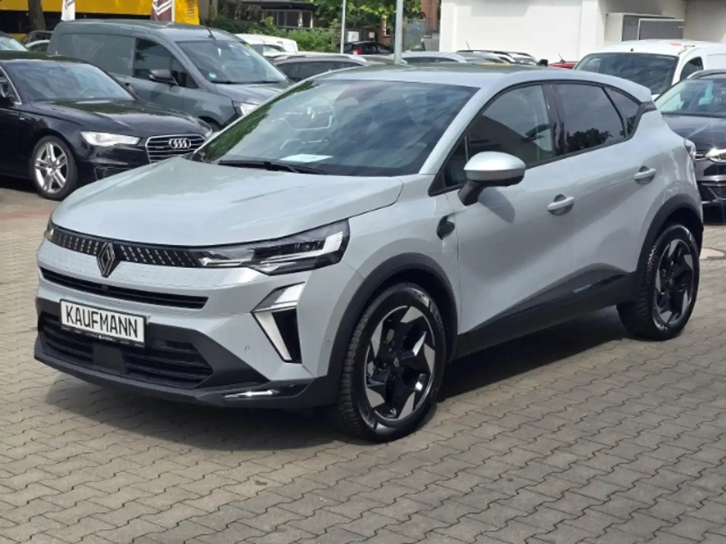 Renault Captur II Techno 1.3 TCe 160 Mild-Hybrid EU6e Grau - 1