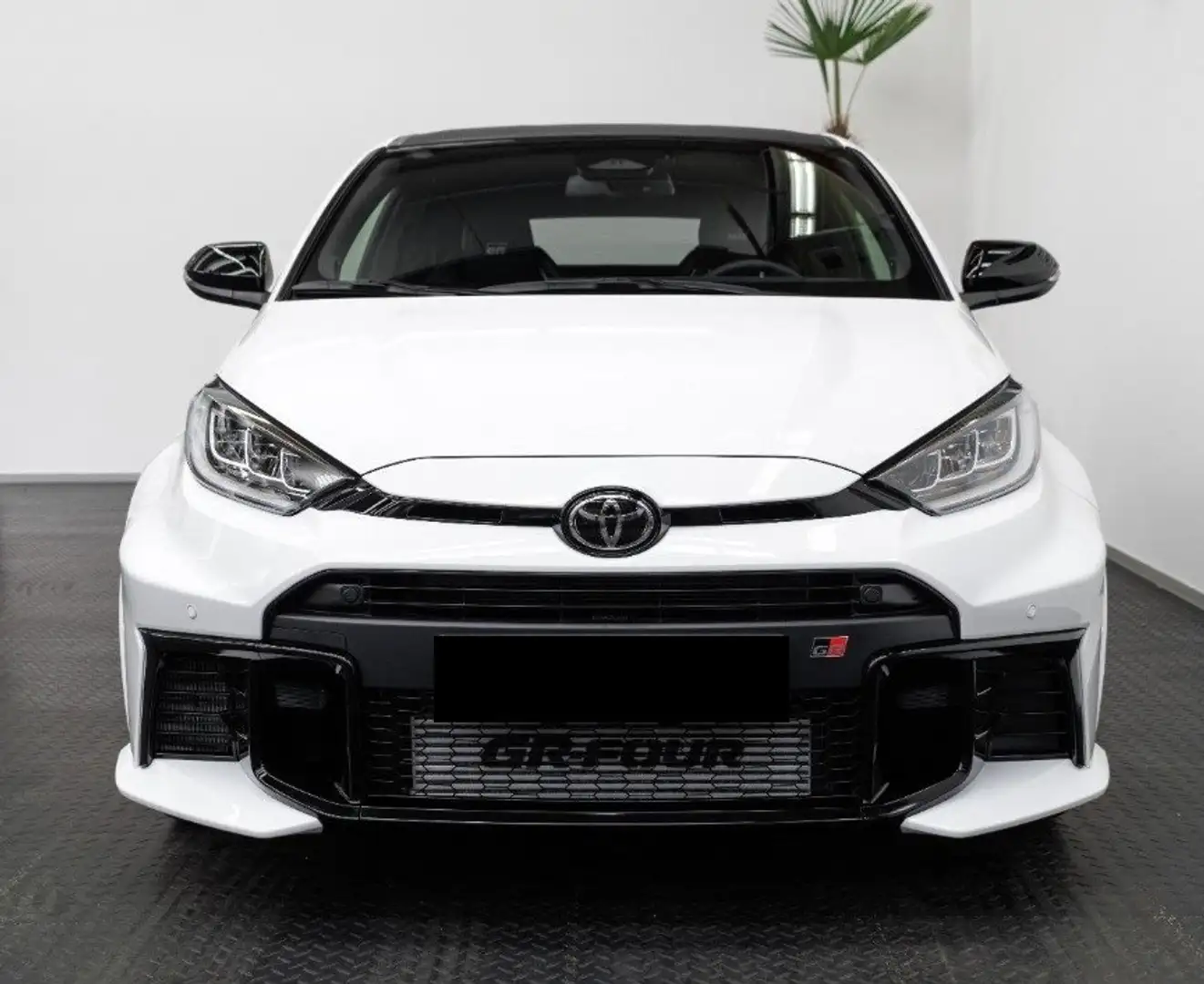 Toyota Yaris GR 1.6 Circuit 280cv RESTYLING Pronta Consegna Bianco - 2