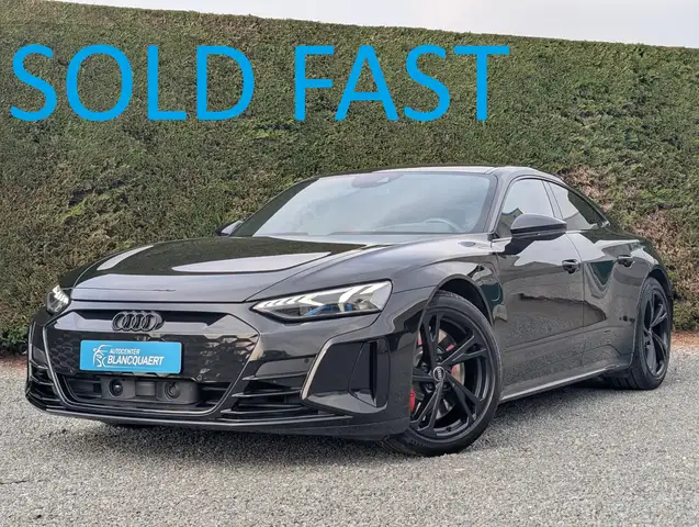 Audi e-tron GT !verkocht!- Glazen dak - B&O - carbid - verwarmd stuur