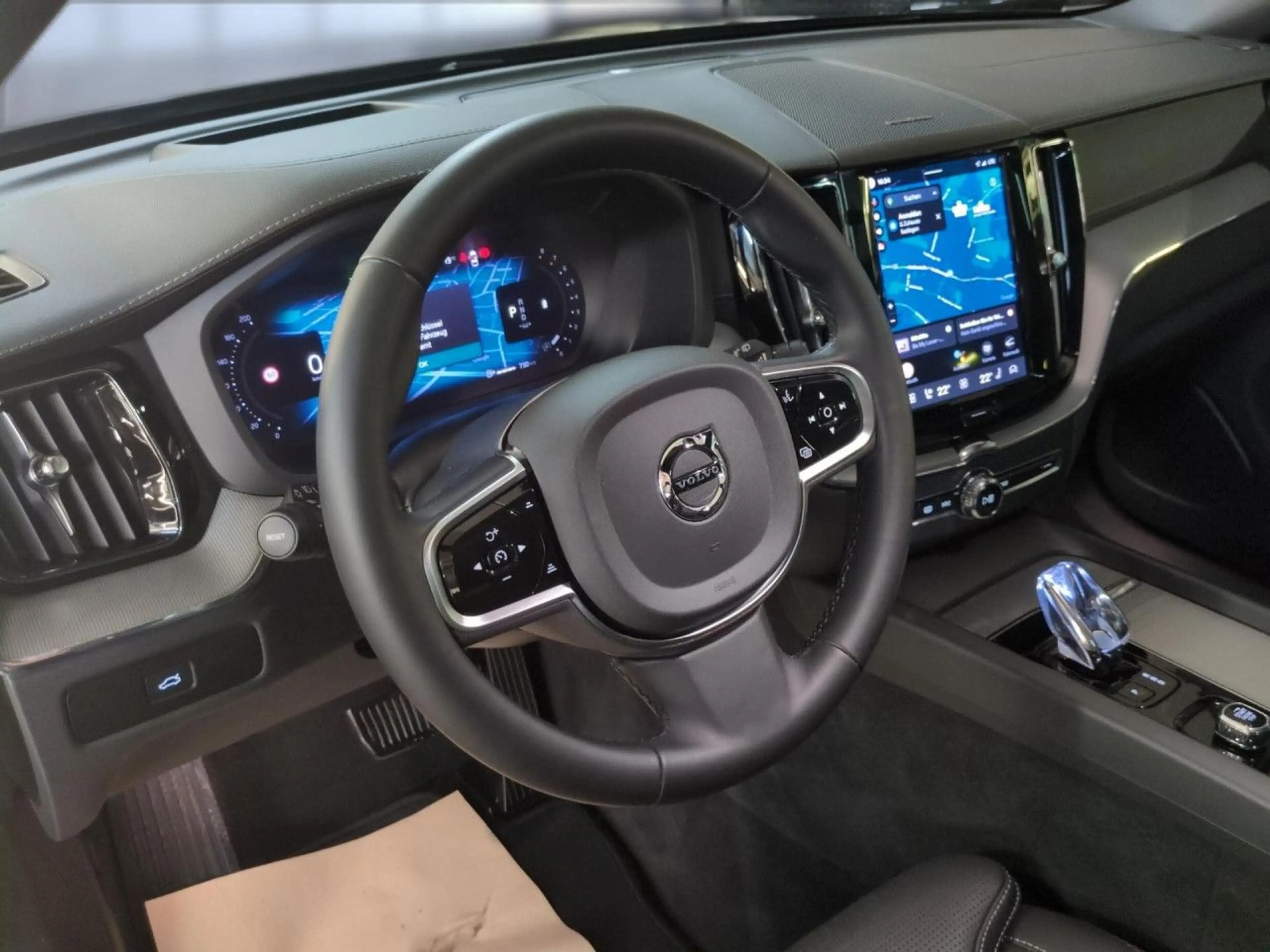 Volvo XC60 XC 60 Ultimate Black Edition AWD Bluetooth LED — photo 14