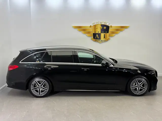 Mercedes-Benz C-Class view 8