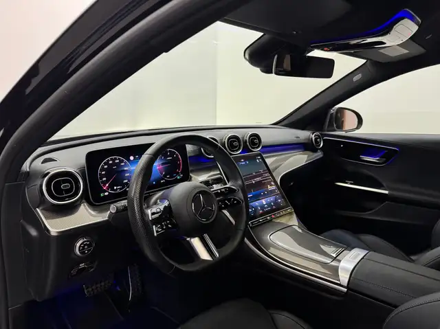 Mercedes-Benz C-Class view 13