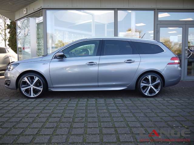 Peugeot 308 1.2 e-THP PureTech 130 SW Allure Sportpaket Panora