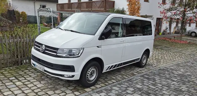 Volkswagen T6.1 Transporter Edition 4Motion TDI DSG AHK