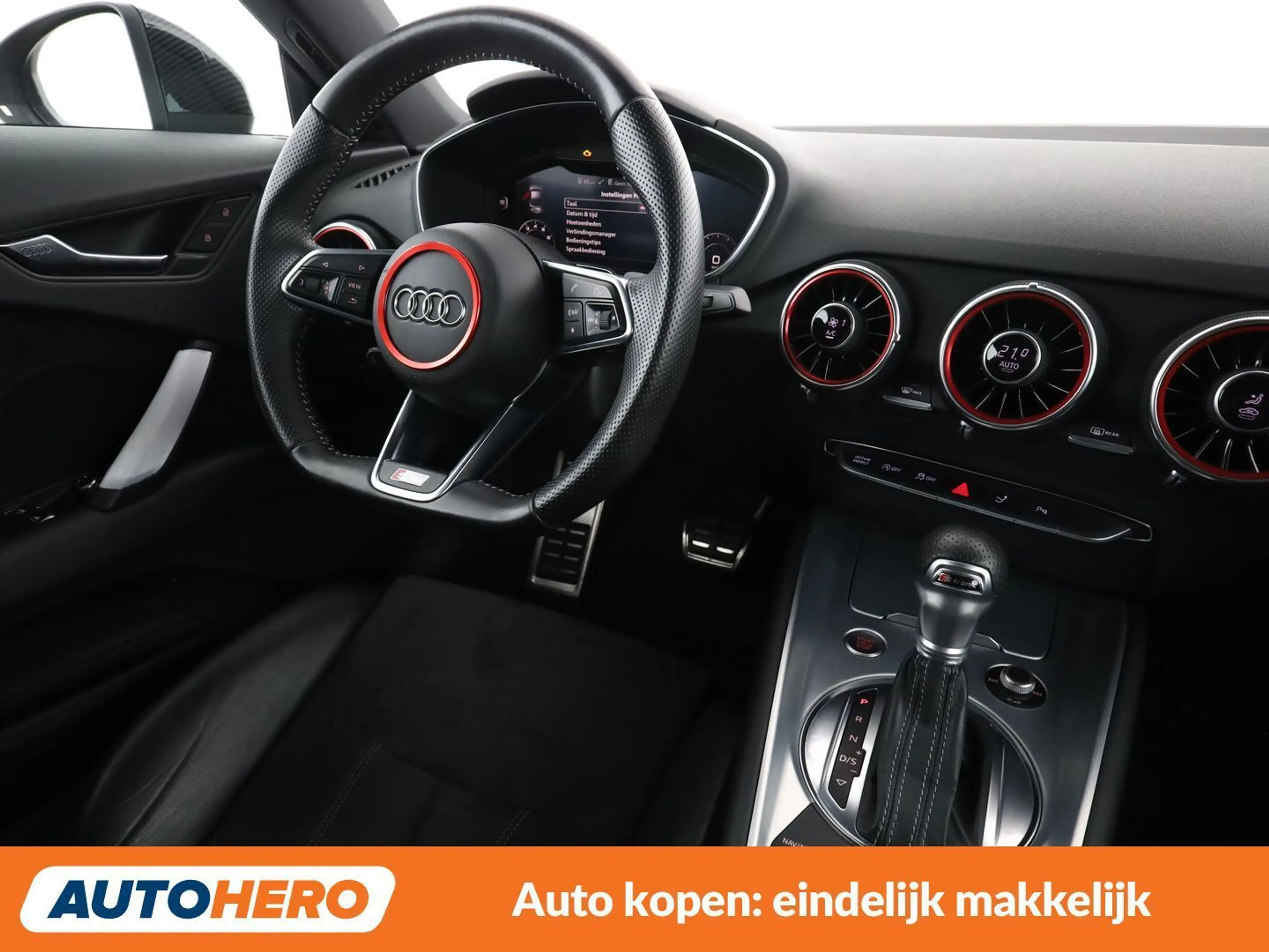 Audi TT 2.0 TFSI quattro S line — photo 13